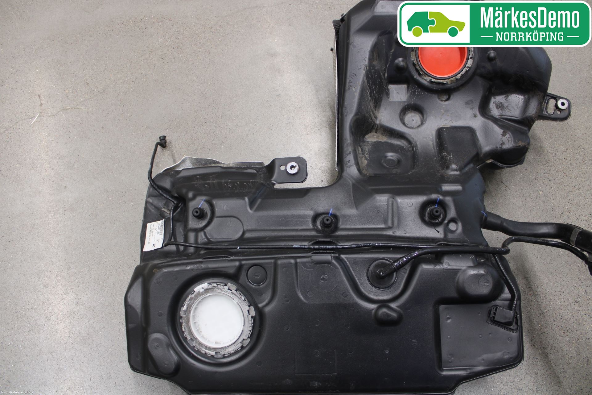 Audi A6/S6 4G 11-18 Bränsletank Insprutning