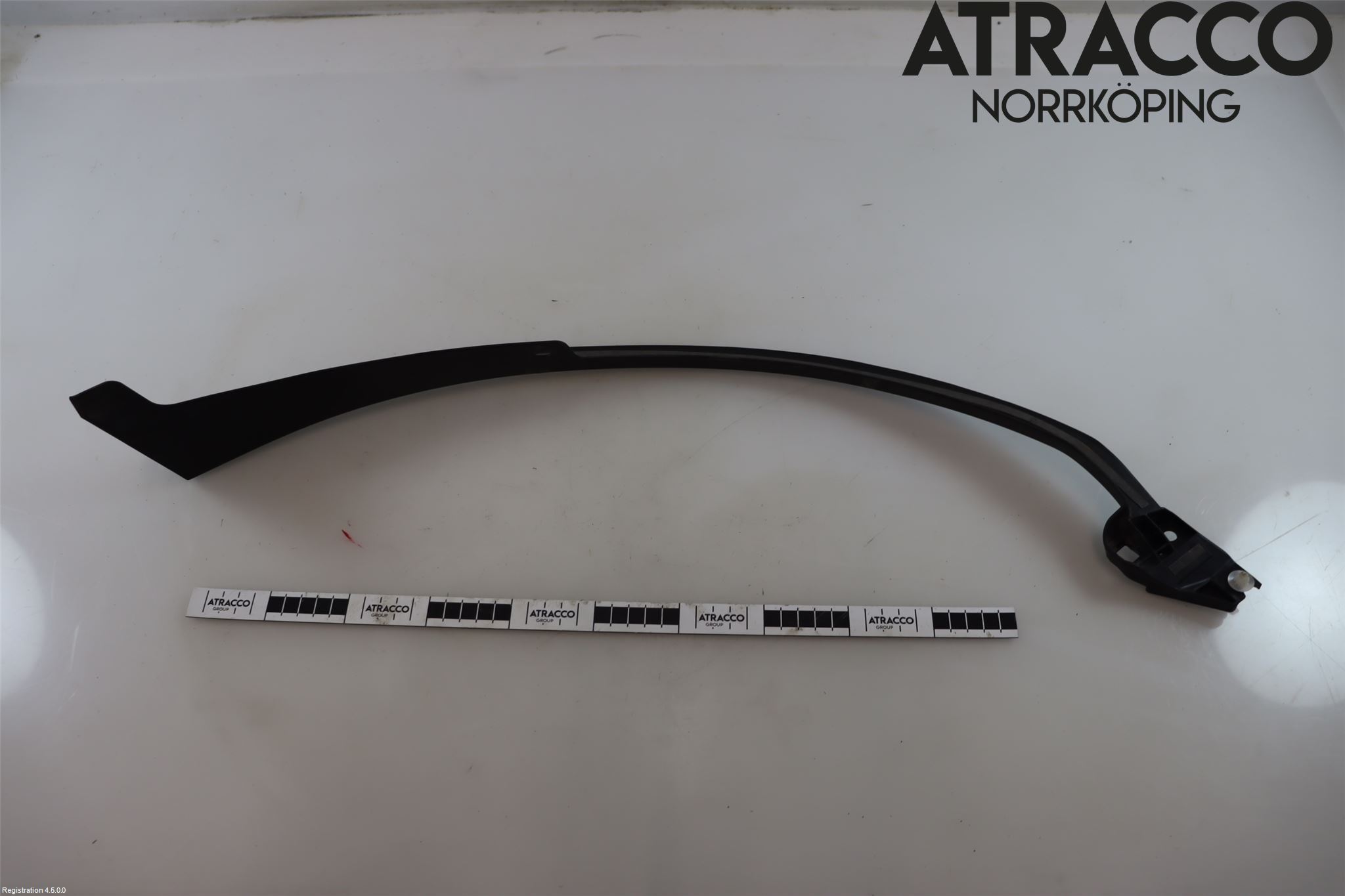 Toyota RAV4 19- List Skärmkant