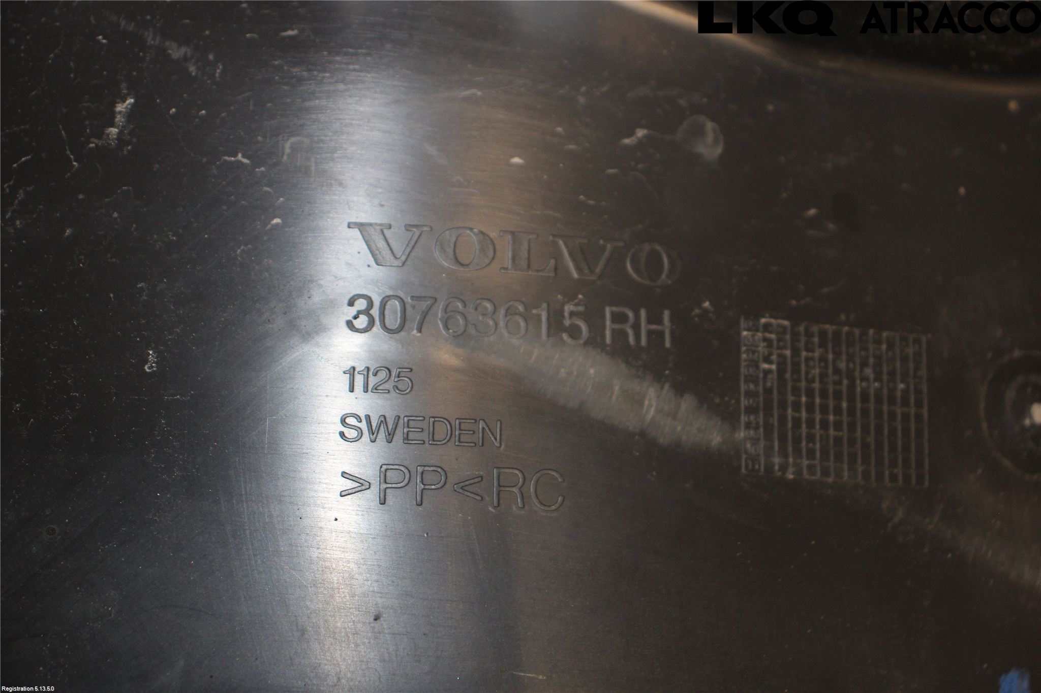 Volvo XC90 03-06 Skärm Inner