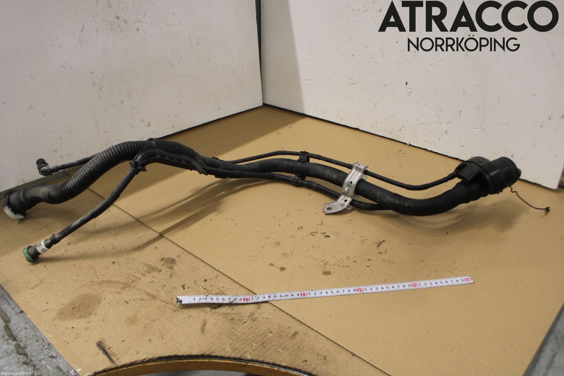 Toyota RAV4 19- Bränslepåfyllnrör-Slang