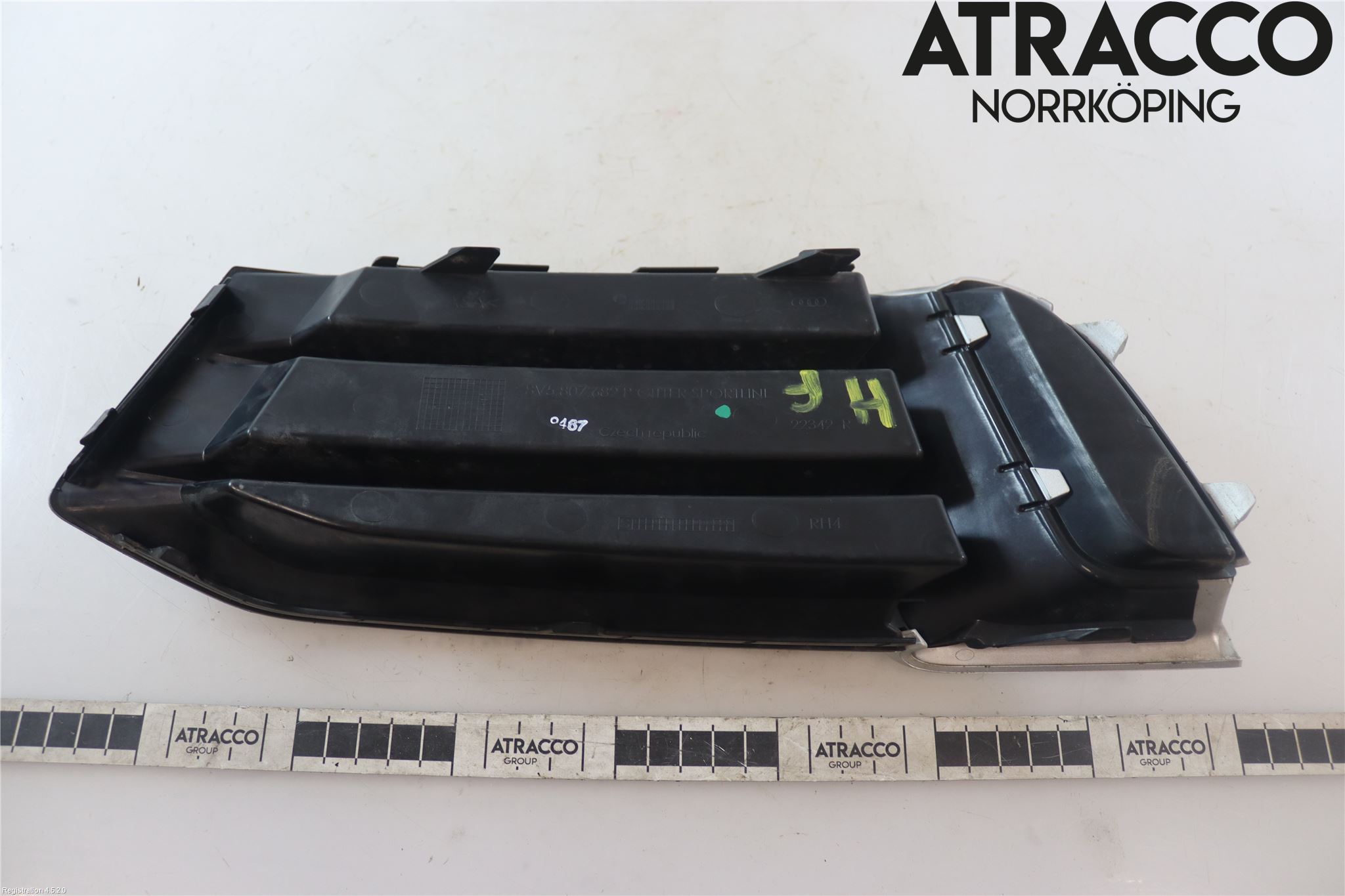 Audi A3/S3 8V 13-20 Grilldel Höger