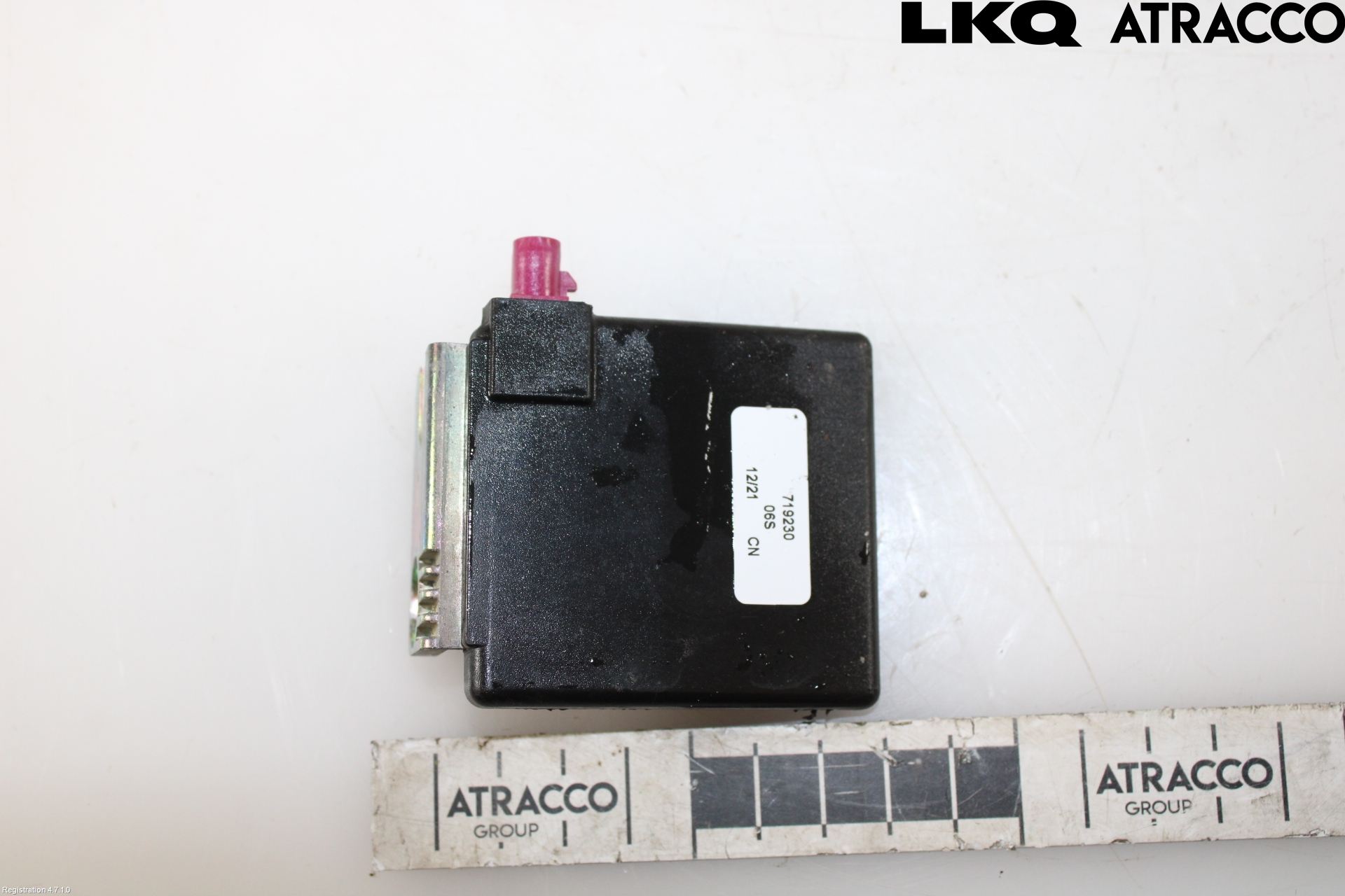 Skoda ENYAQ iV 21- Antenn