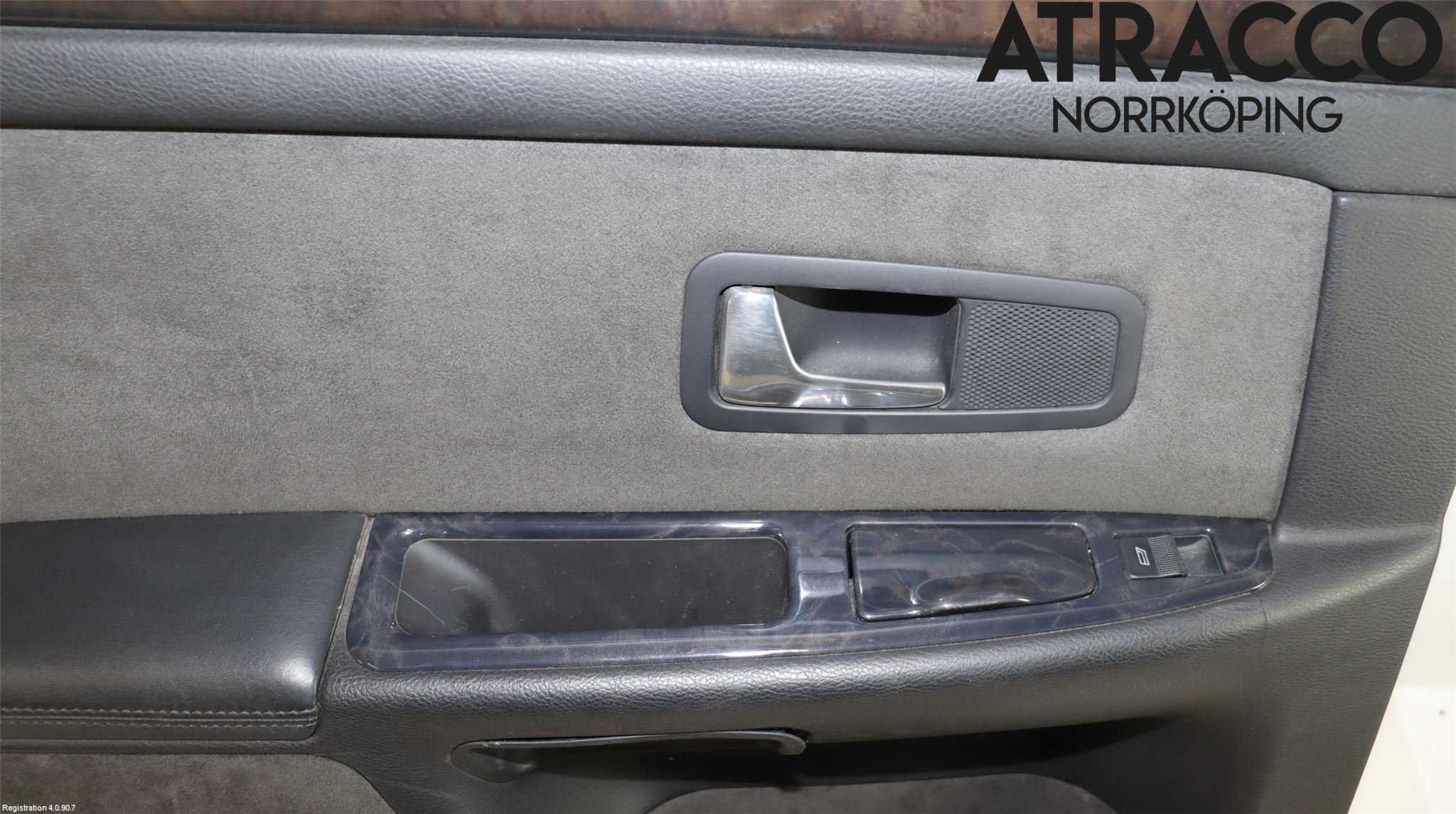 Audi A8/S8 4D 94-02 Dörrklädsel Vä