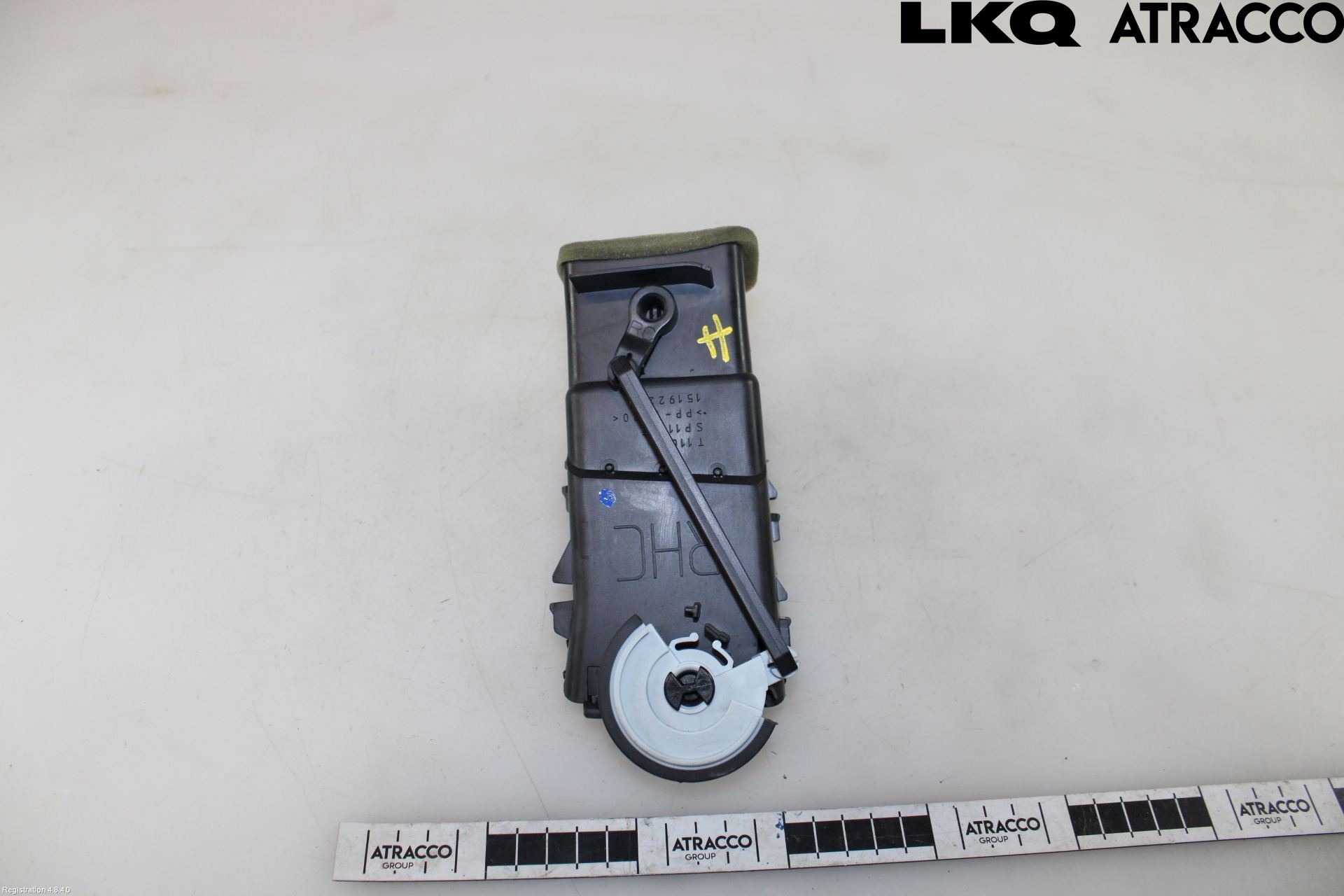 Cadillac ESCALADE Defrosterkanal-Munstycke