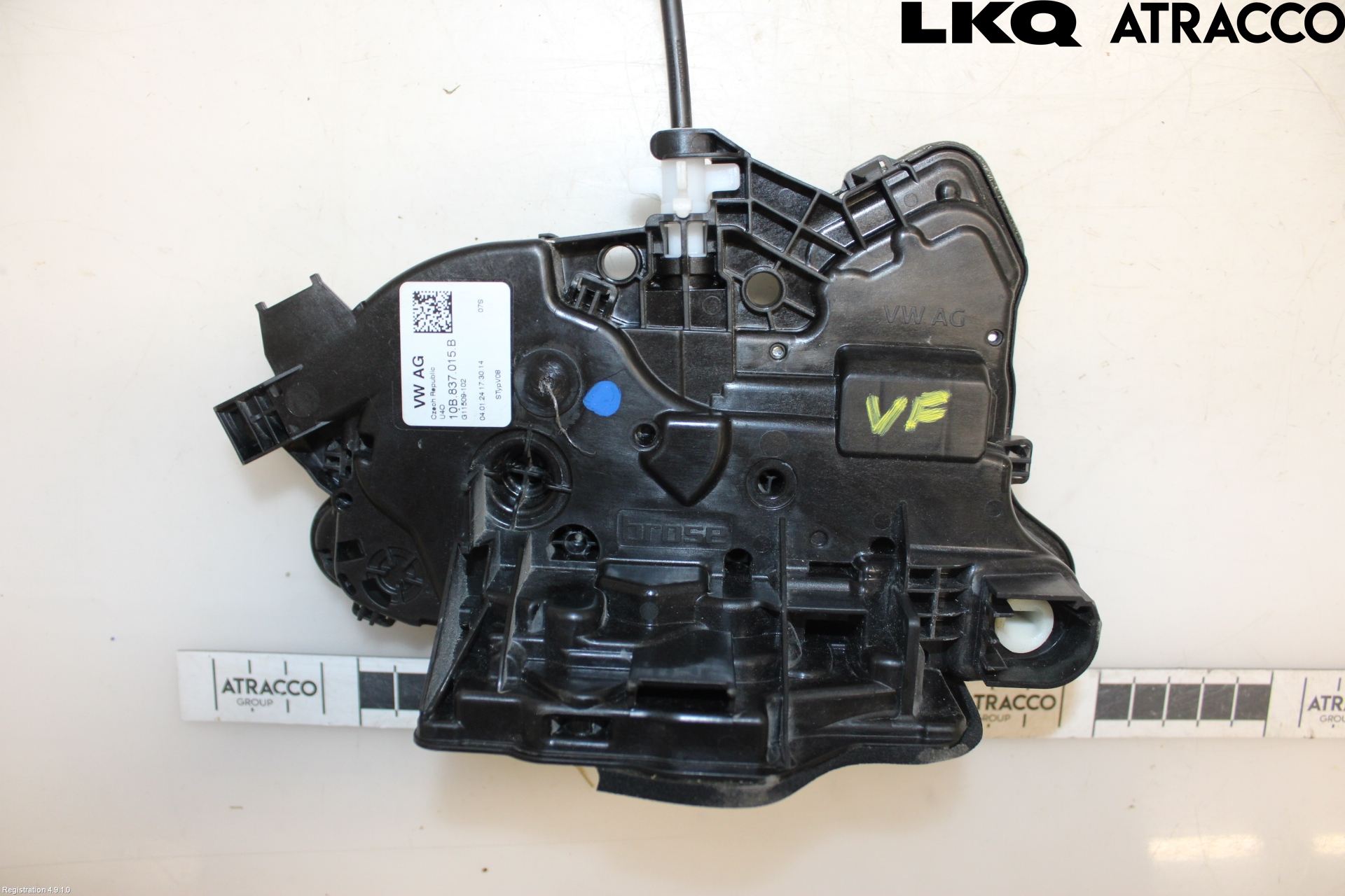 Cupra BORN 22- Låskista-Dörrlås