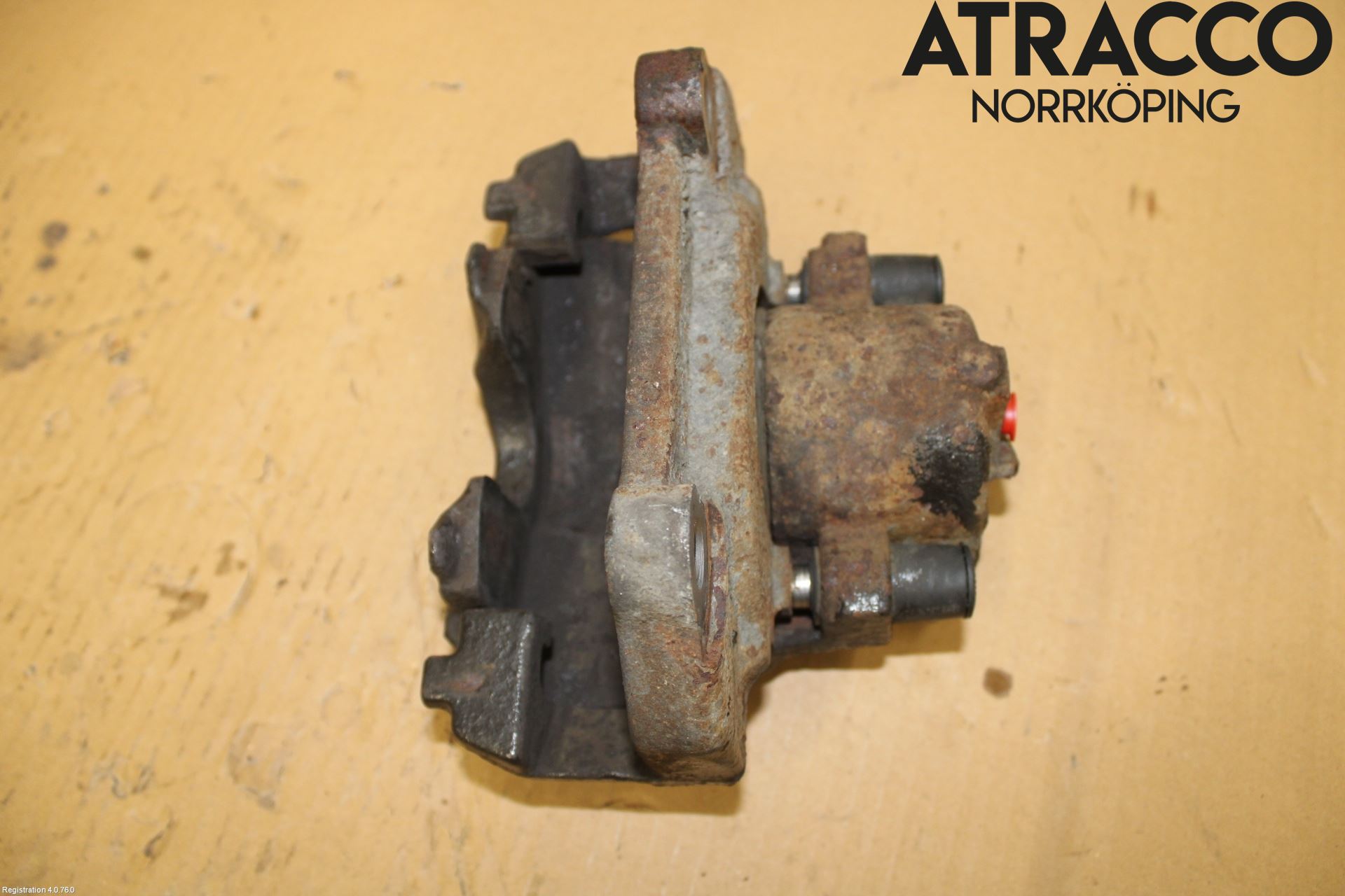 Saab 9-5     06-10 Bromsok Fram Höger