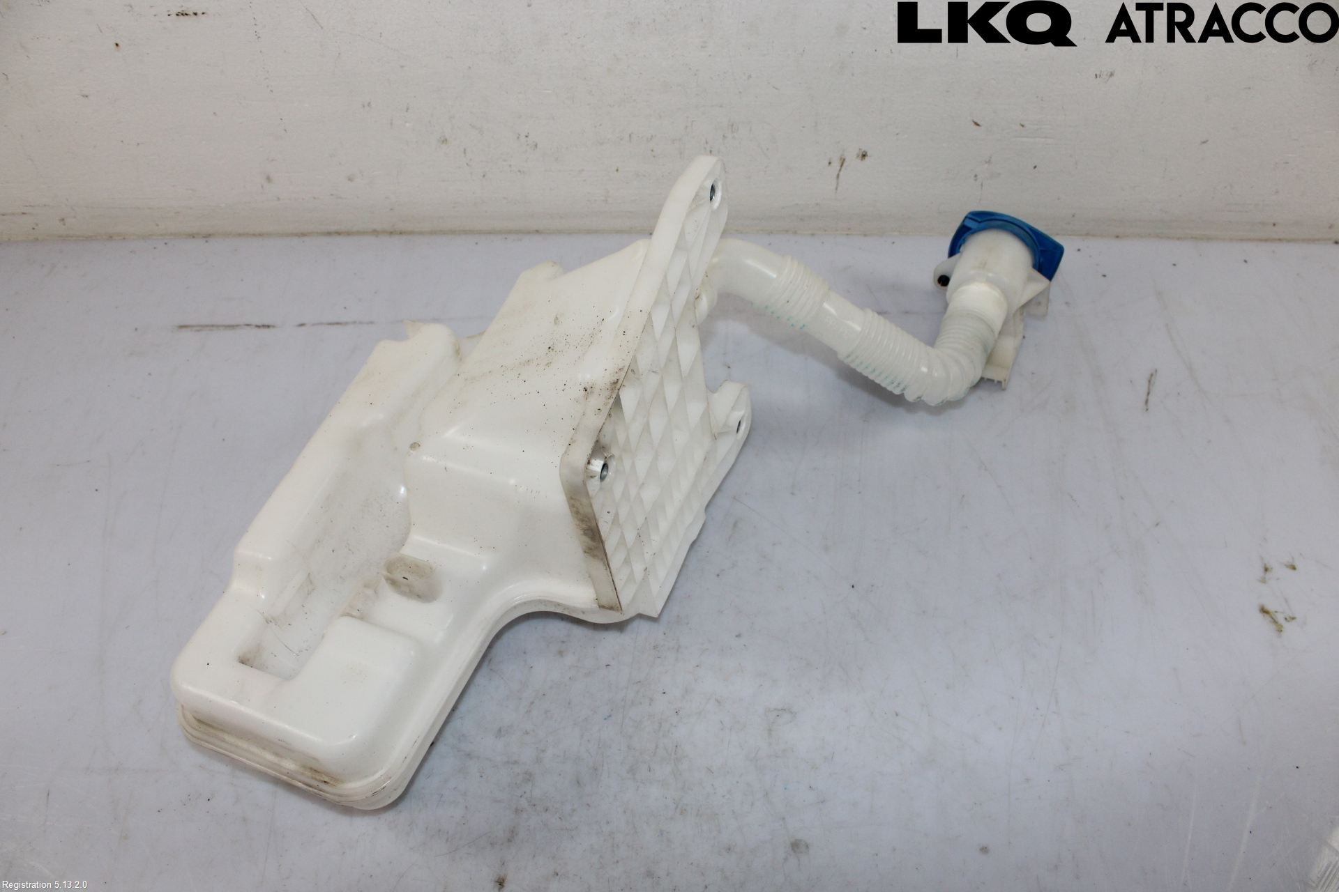 Seat LEON 20- Spolartank Vindruta