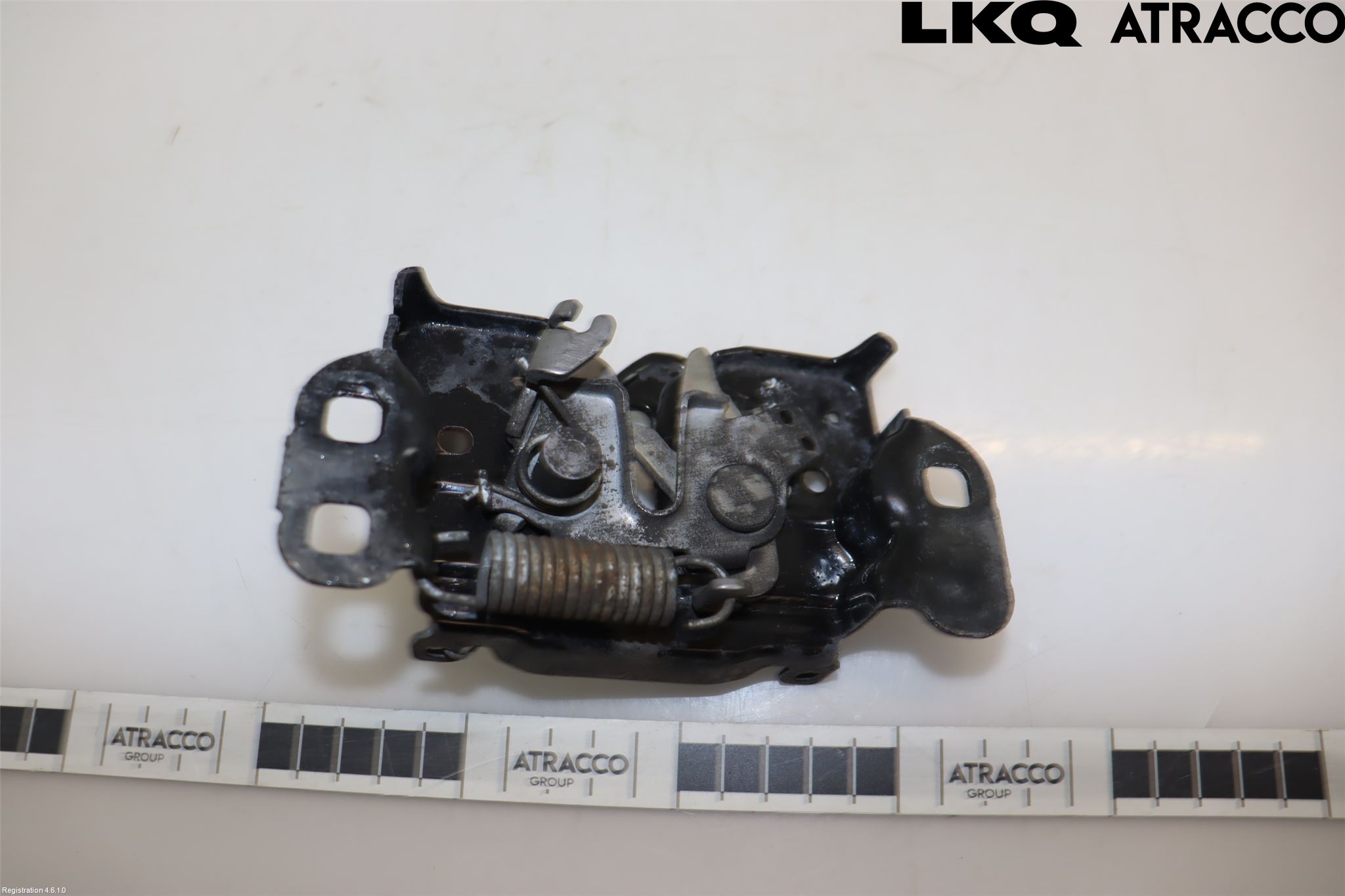 Fiat FREEMONT Huvlås