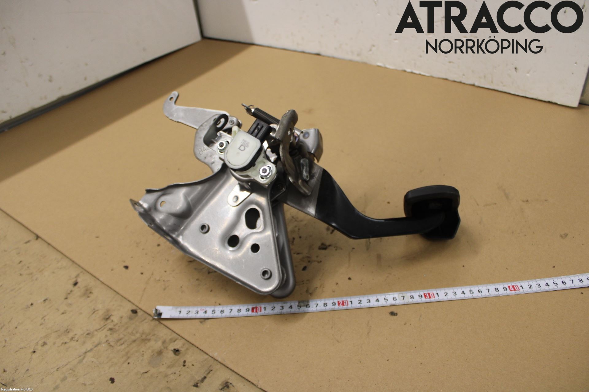 Toyota RAV4 19- Bromspedal