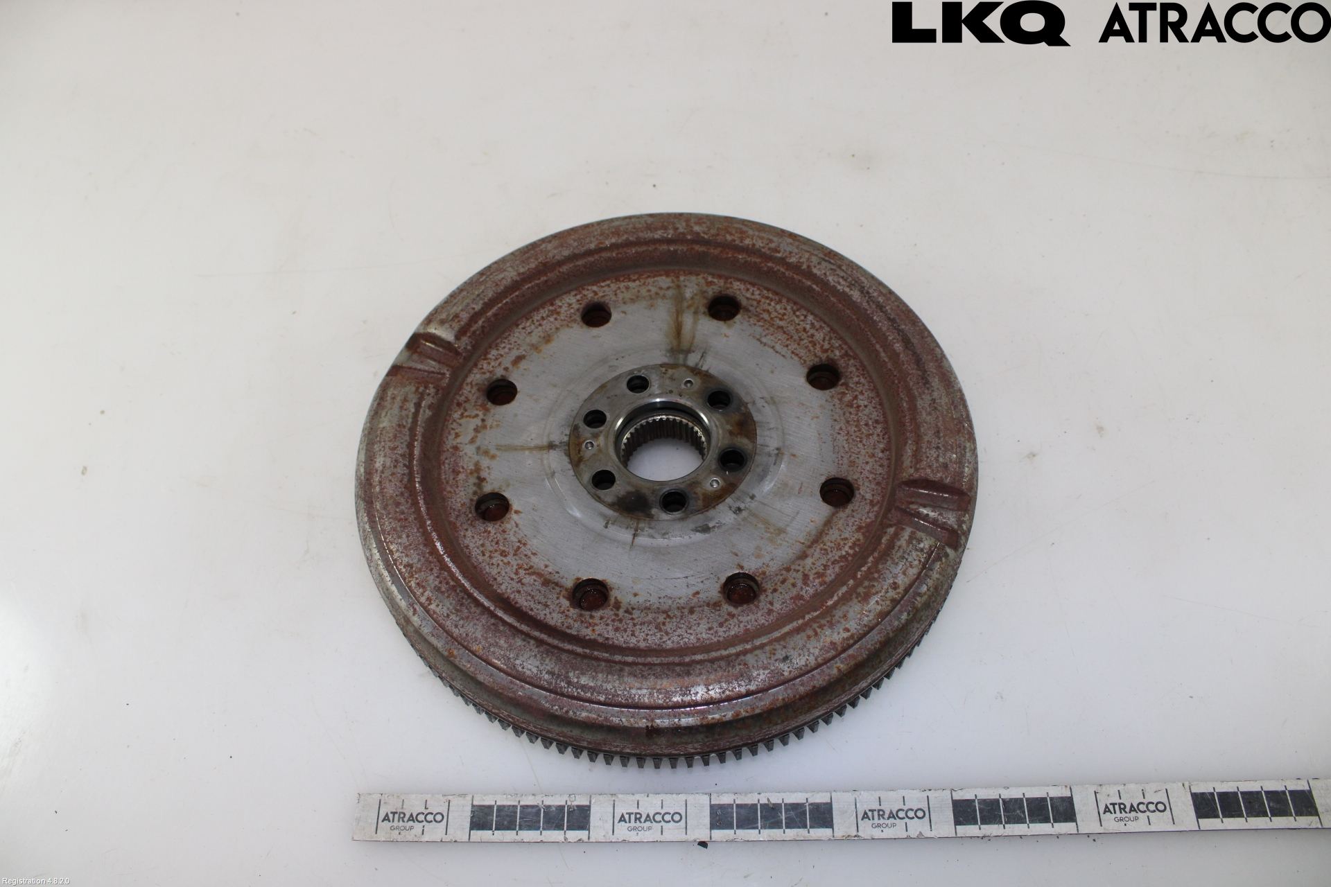 Volkswagen VW GOLF V 04-09 Svänghjul Aut