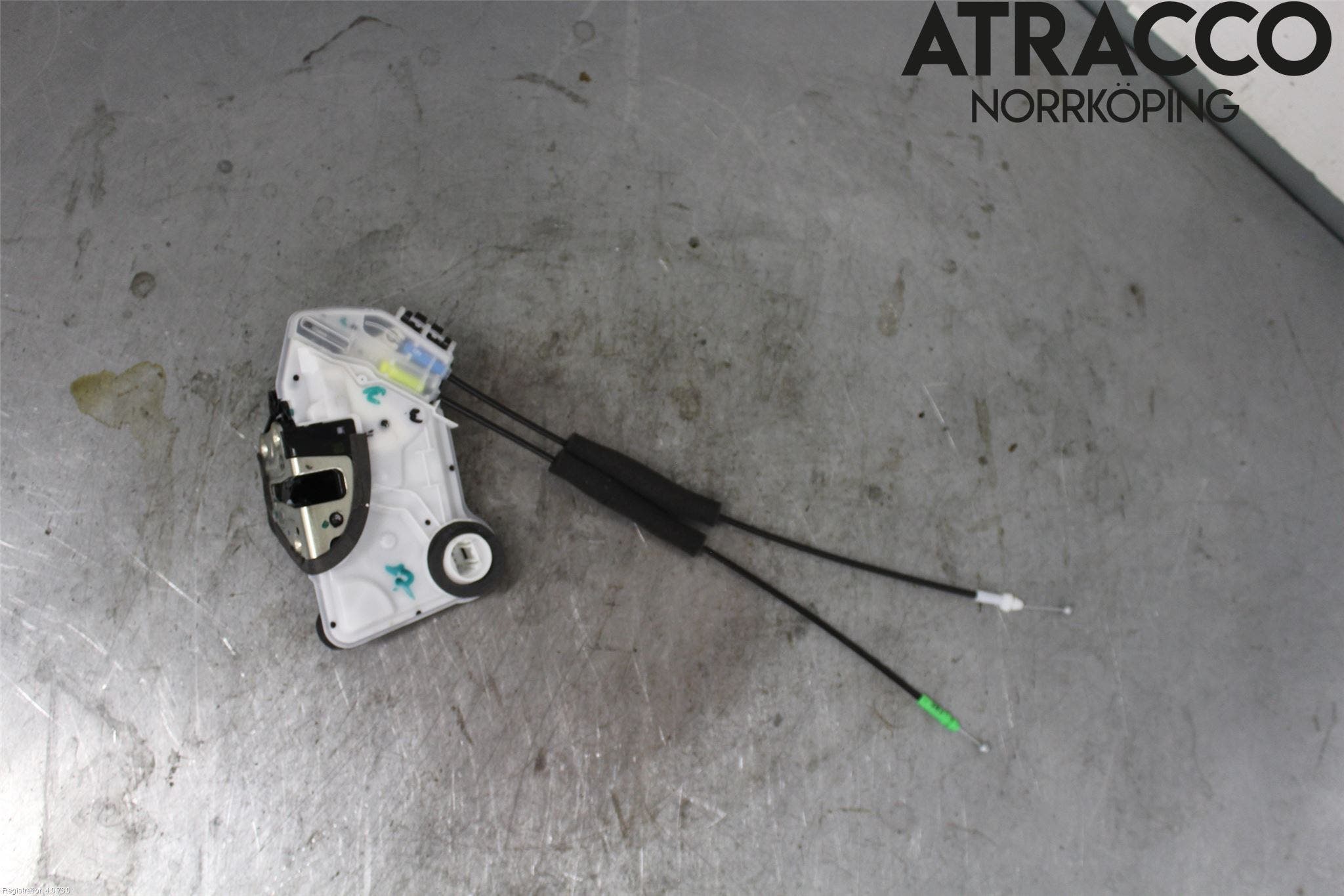 Toyota COROLLA 19- Låskista-Dörrlås