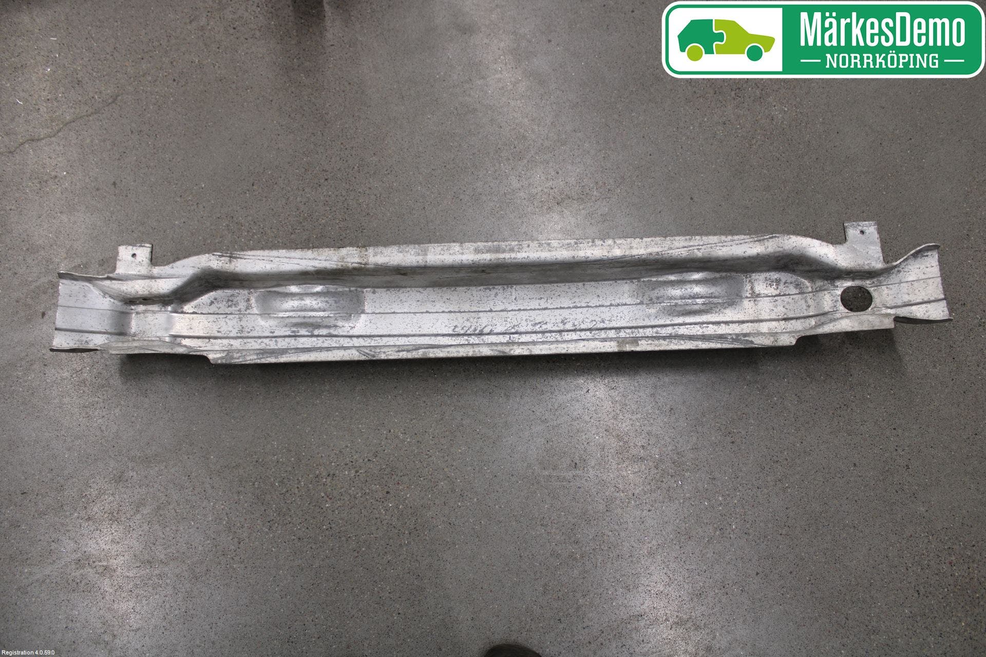 Audi A6/S6     05-11 Stötfångarbalk Fram