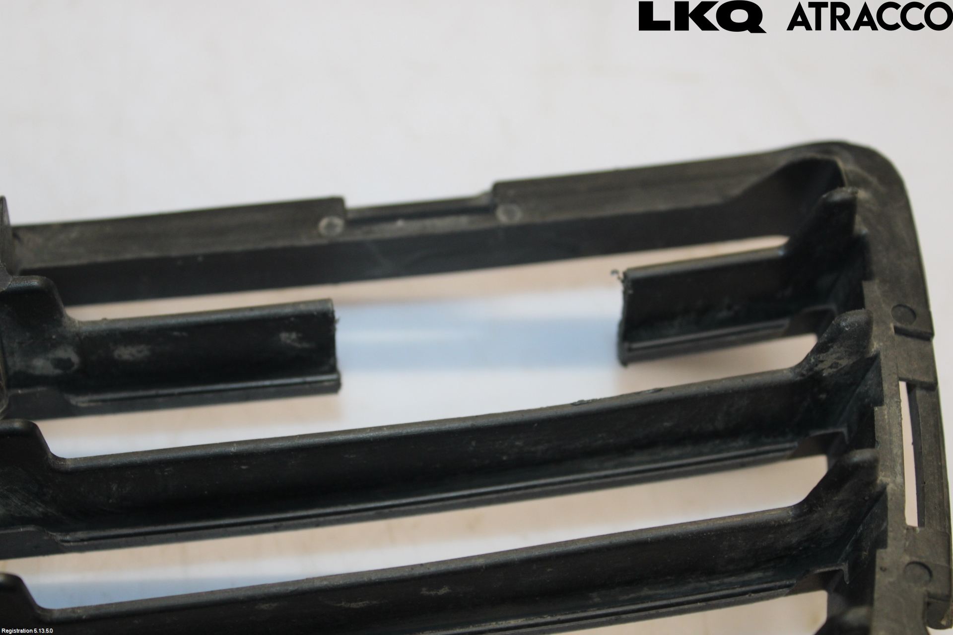 Toyota AURIS 07-09 Grilldel Mitt