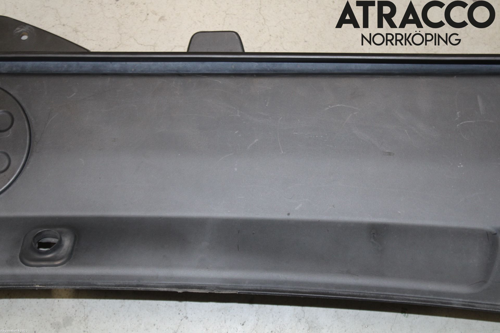 Volvo XC60 09-13 Torpedplåt-Torpedplast