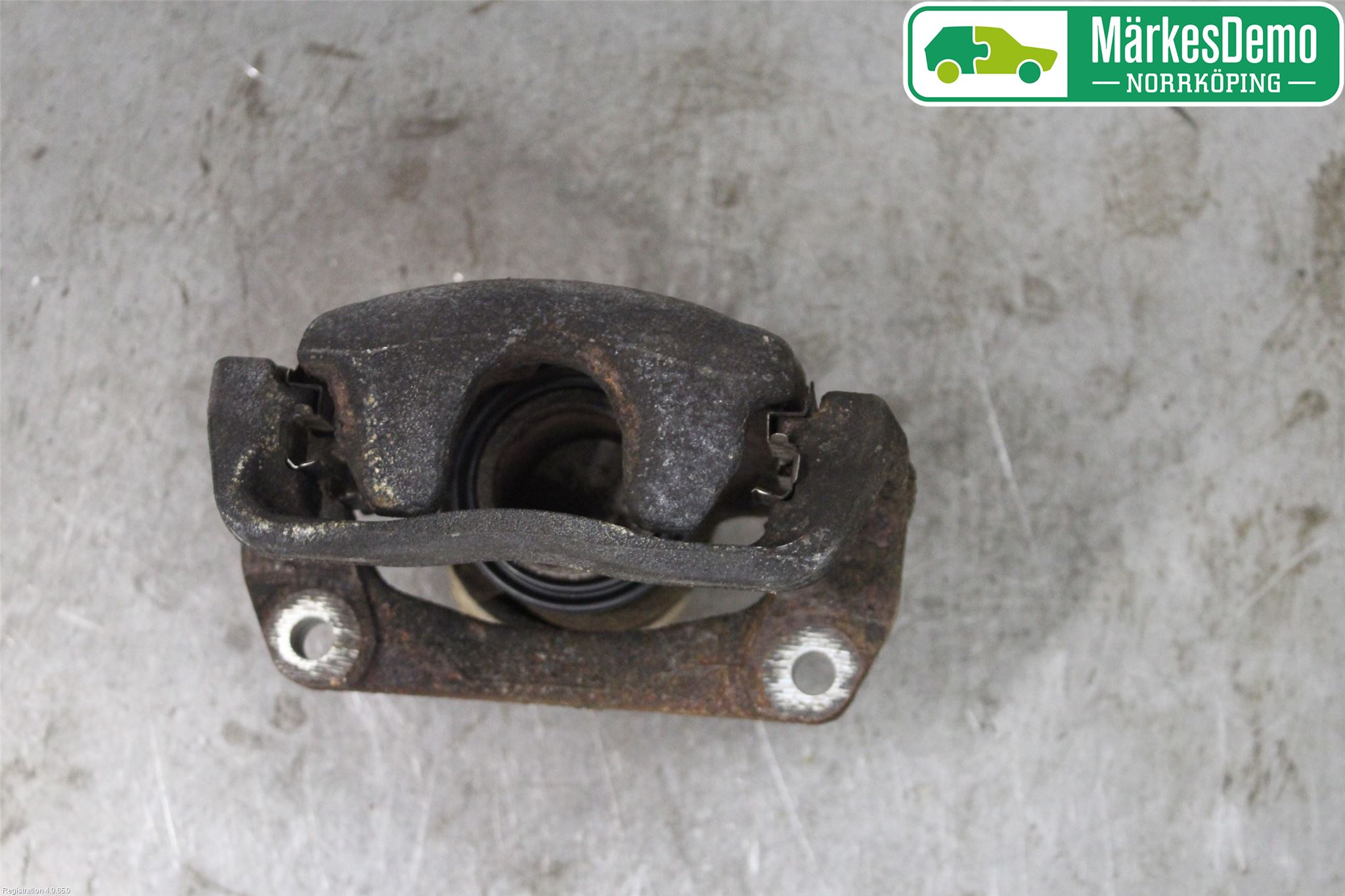 Renault KANGOO II 15-21 Bromsok Fram Höger