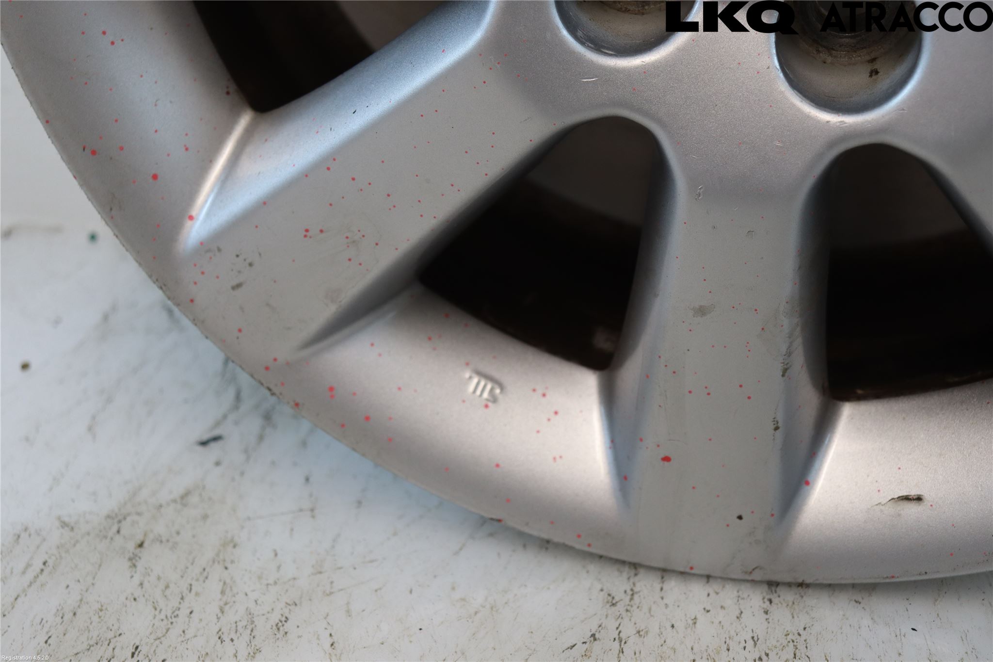 Toyota AVENSIS 03-06 Fälg Aluminium