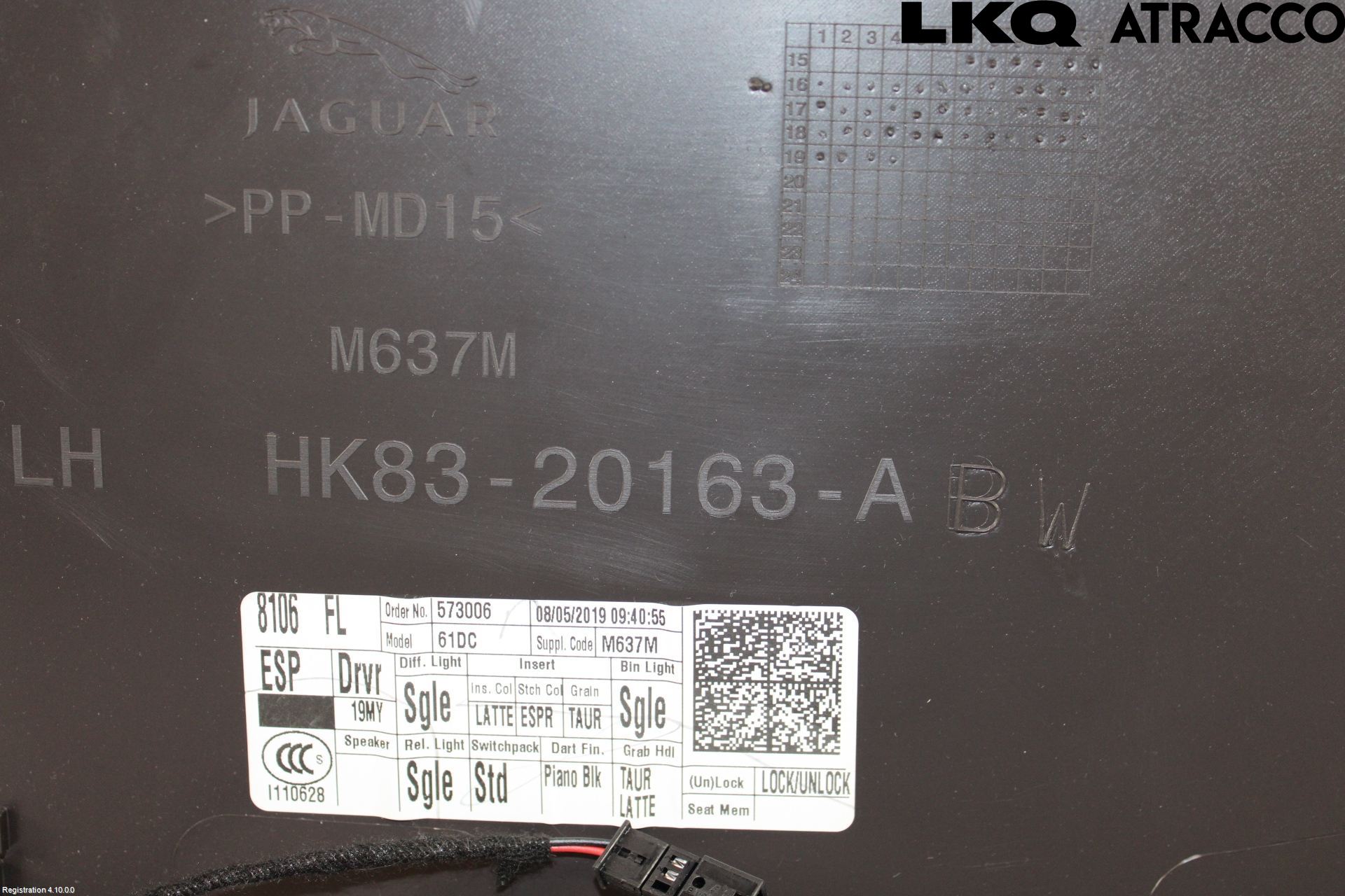 Jaguar F-PACE Dörrklädsel Vä