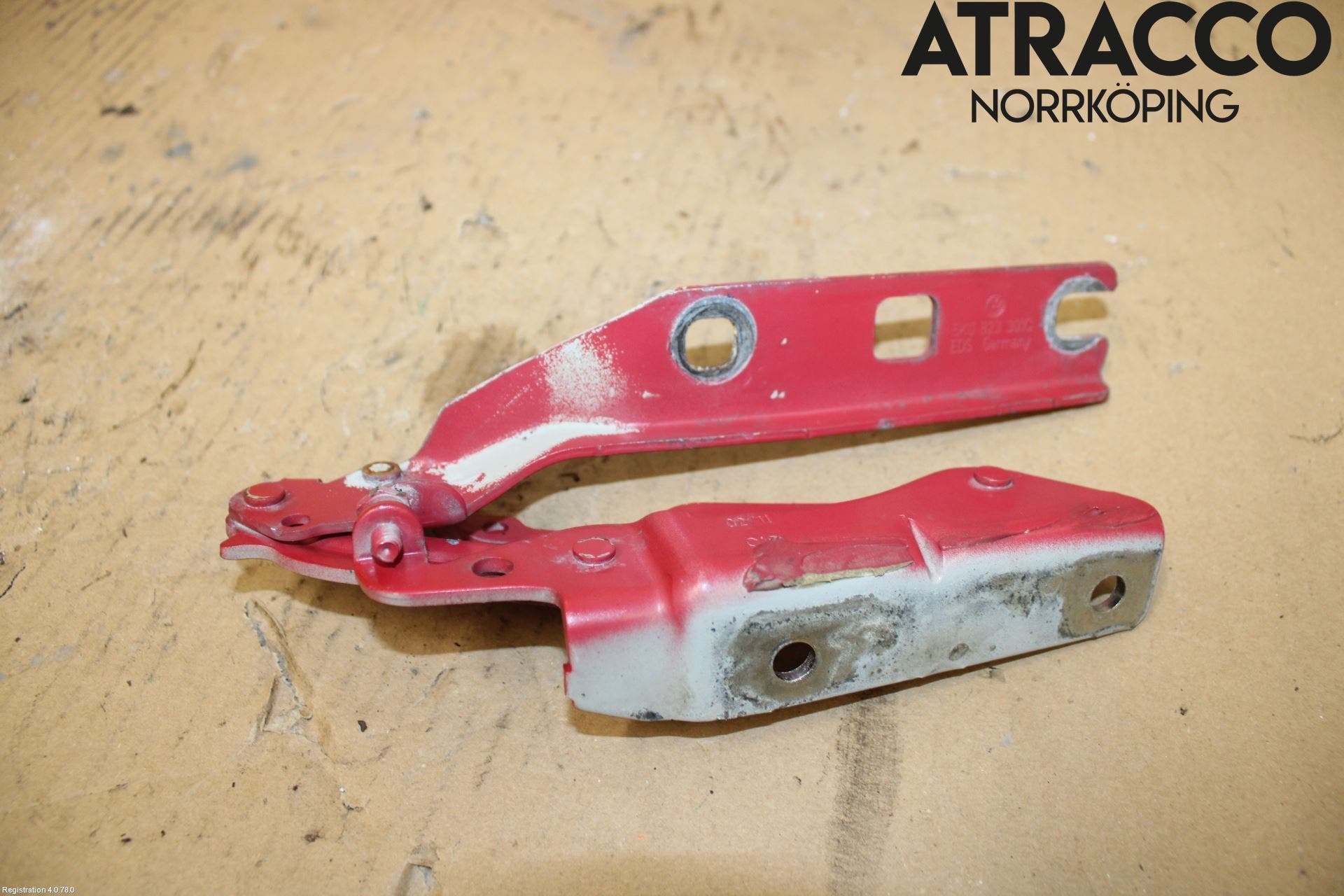 Volkswagen VW GOLF VI 09-13 Huvgångjärn