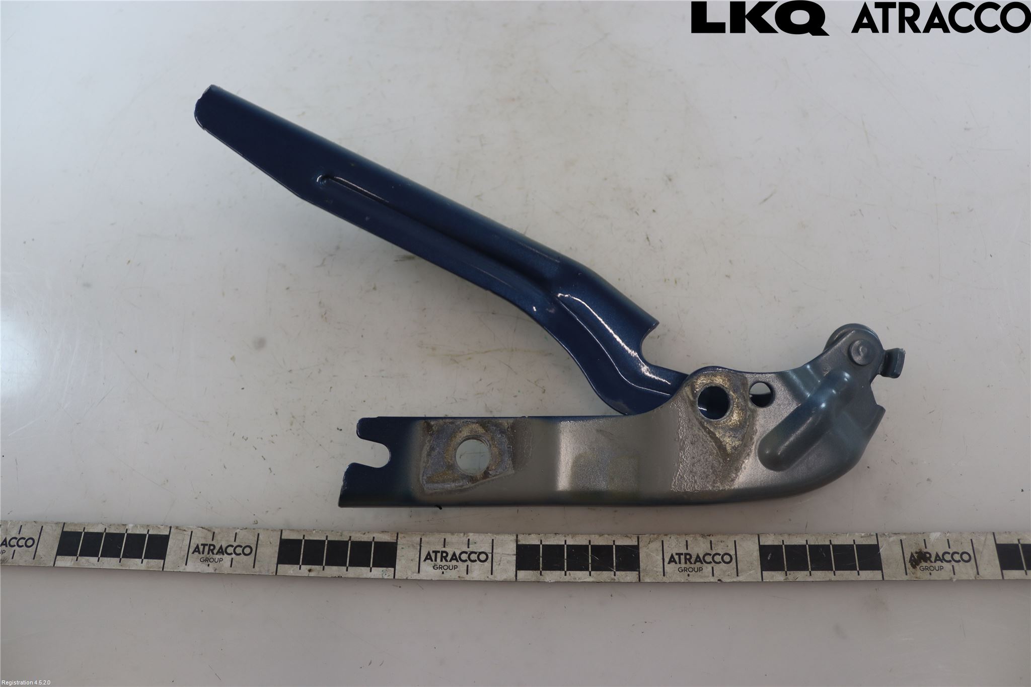 Volkswagen VW JETTA VI 11- Huvgångjärn