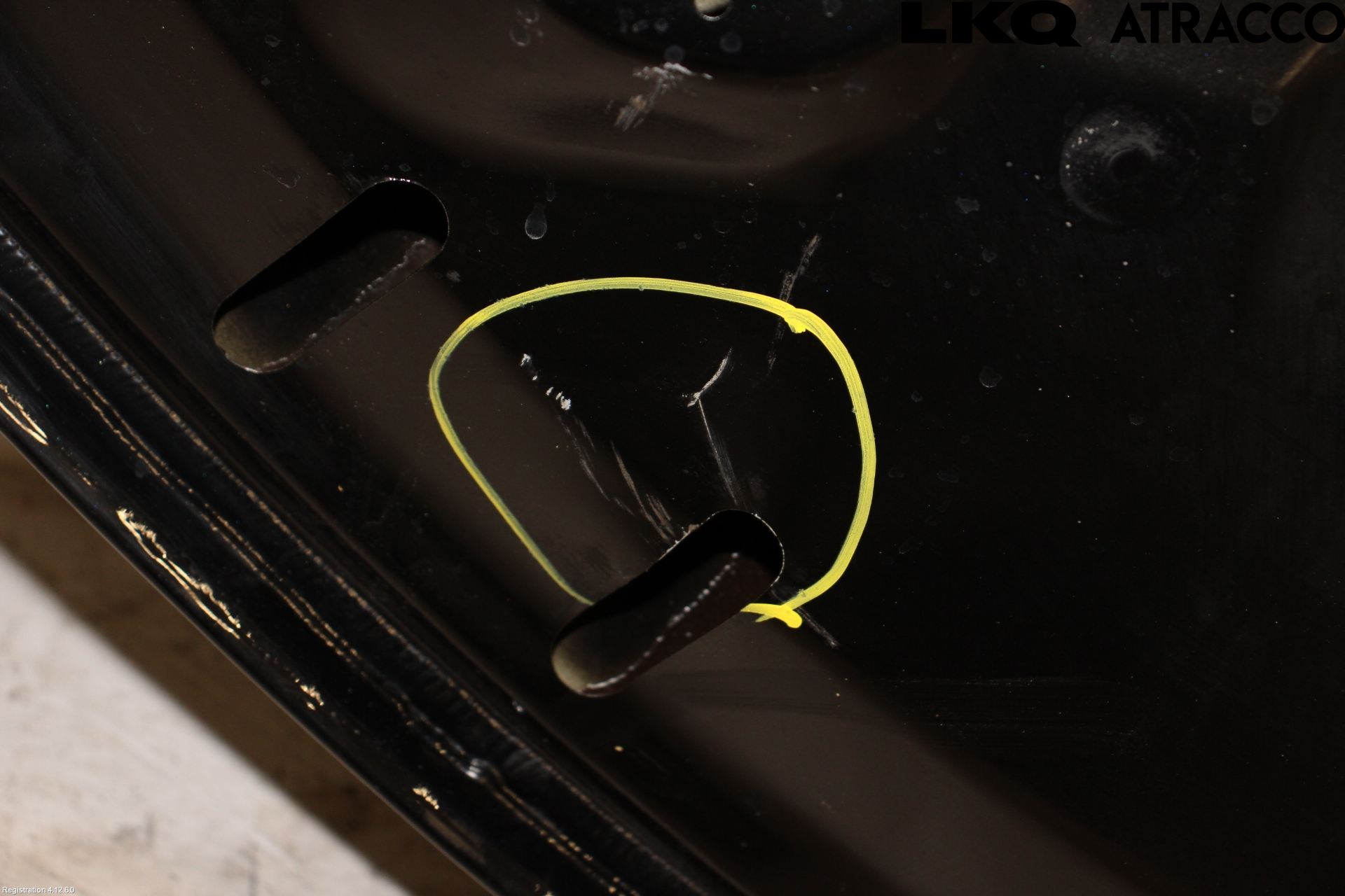 Renault ZOE/E-TECH 13- Huv Fram