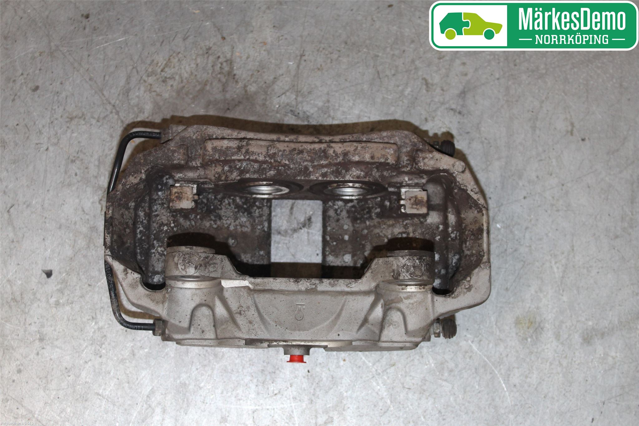 Audi A4/S4 B9 16-19 Bromsok Fram Höger