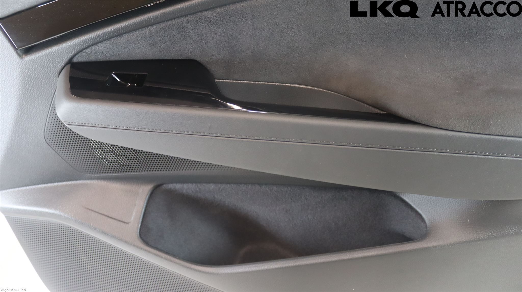 Volkswagen VW ID.7/TOURER 24- Dörrklädsel Hö