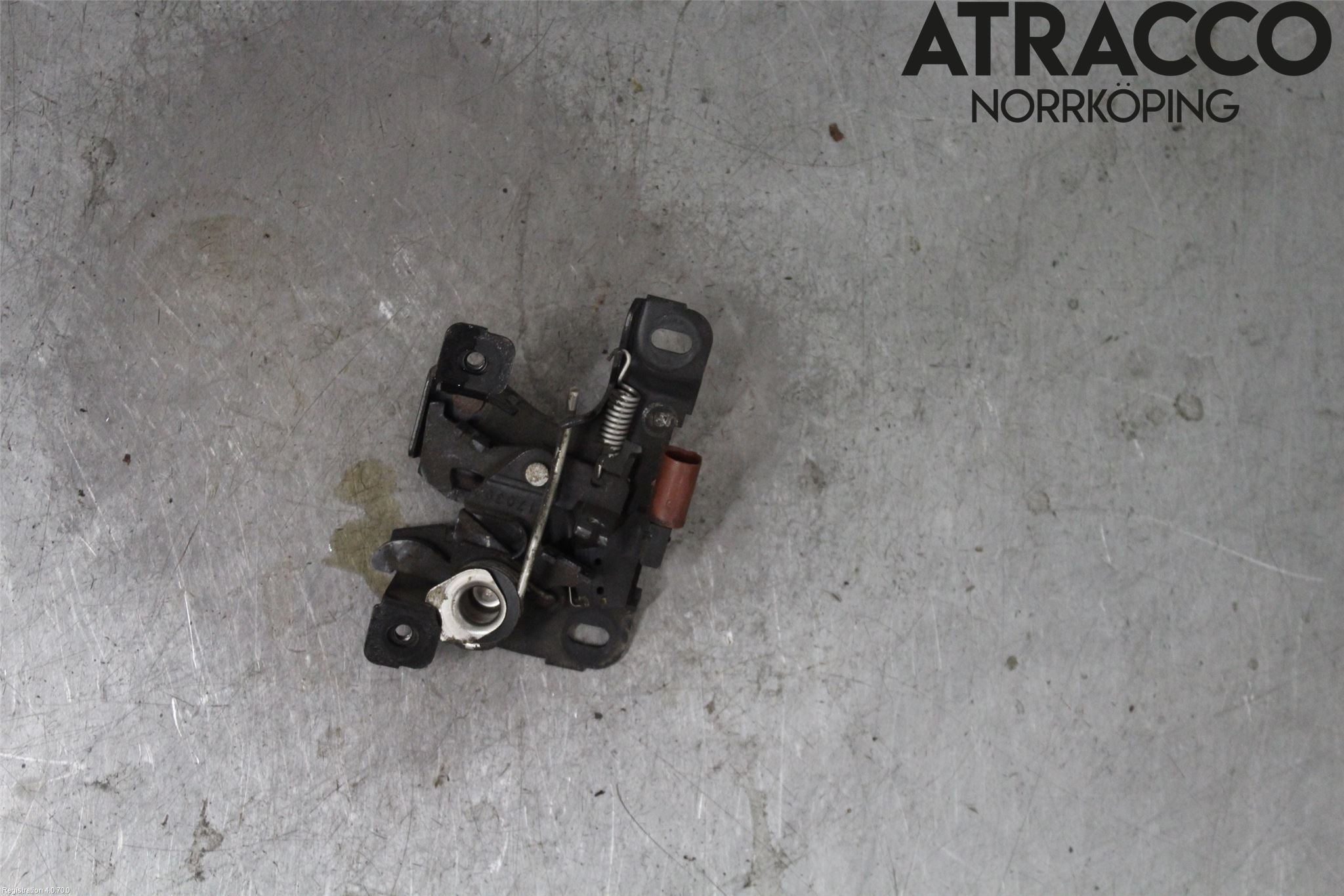 Audi ALLROAD 01-05 Huvlås