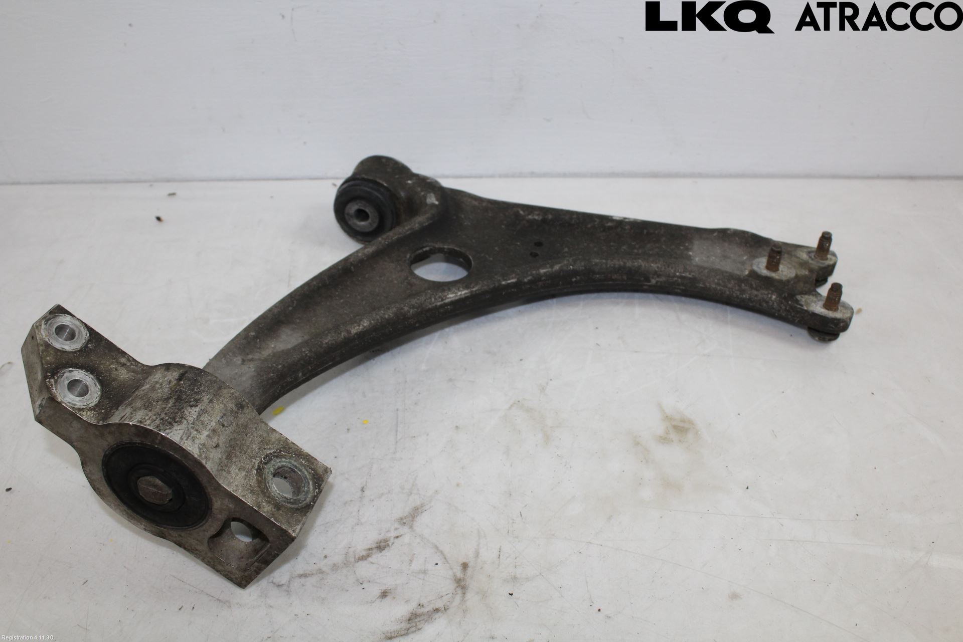 Audi TT/TTS 07-14 Bärarm Fram Undre Vä