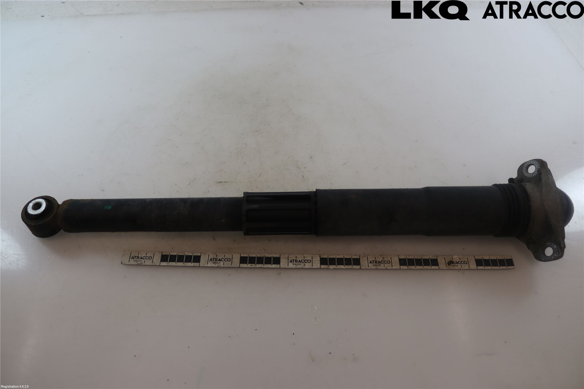 Volkswagen VW JETTA VI 11- Stötdämpare Bak