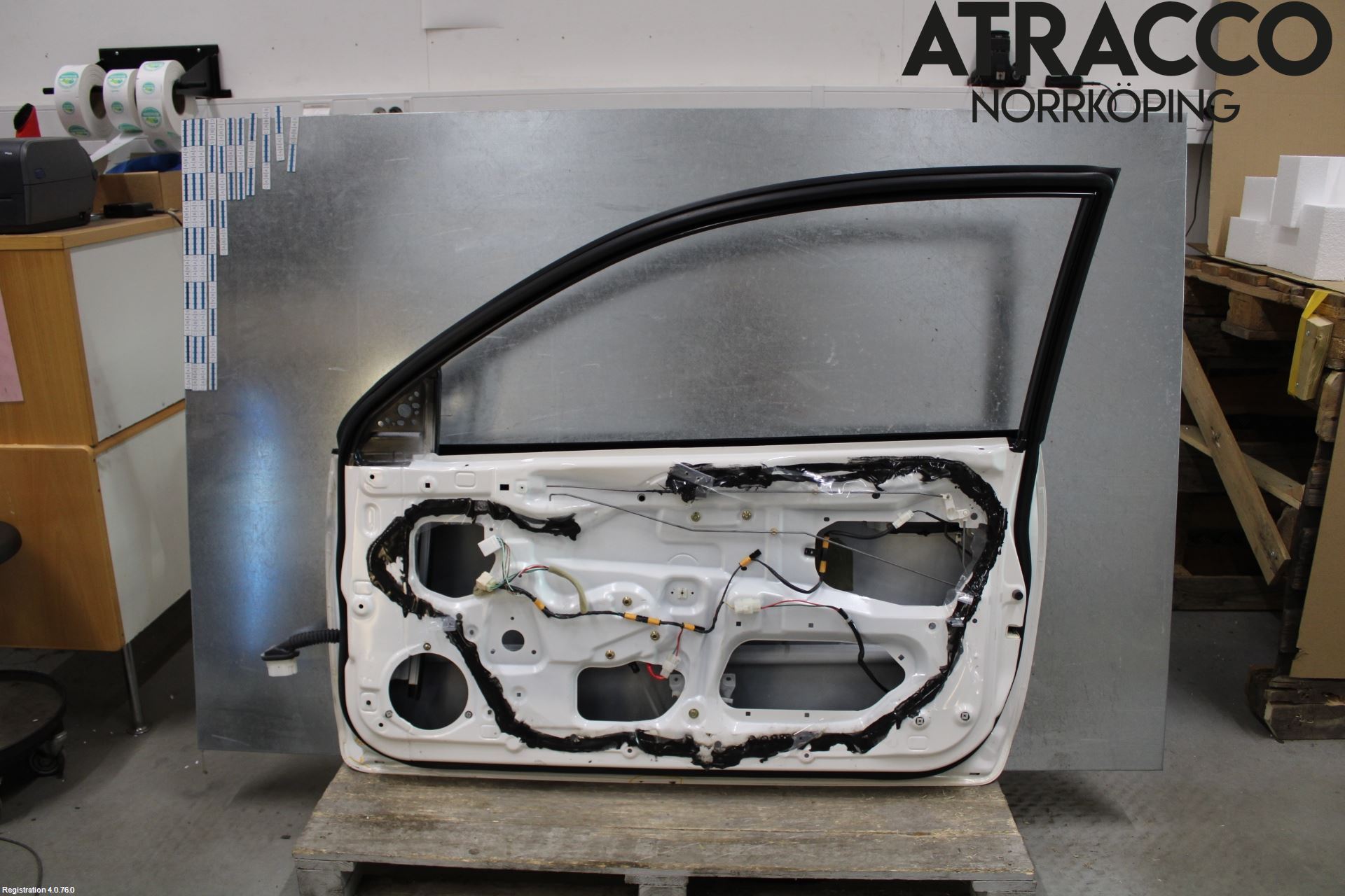 Mazda 323 95-98 Dörr 2D Höger