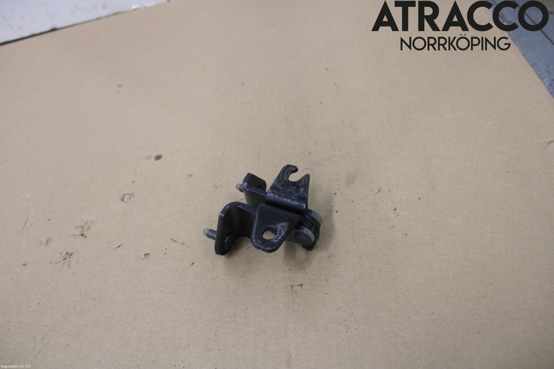 Tesla MODEL 3 17- Dörrgångjärn