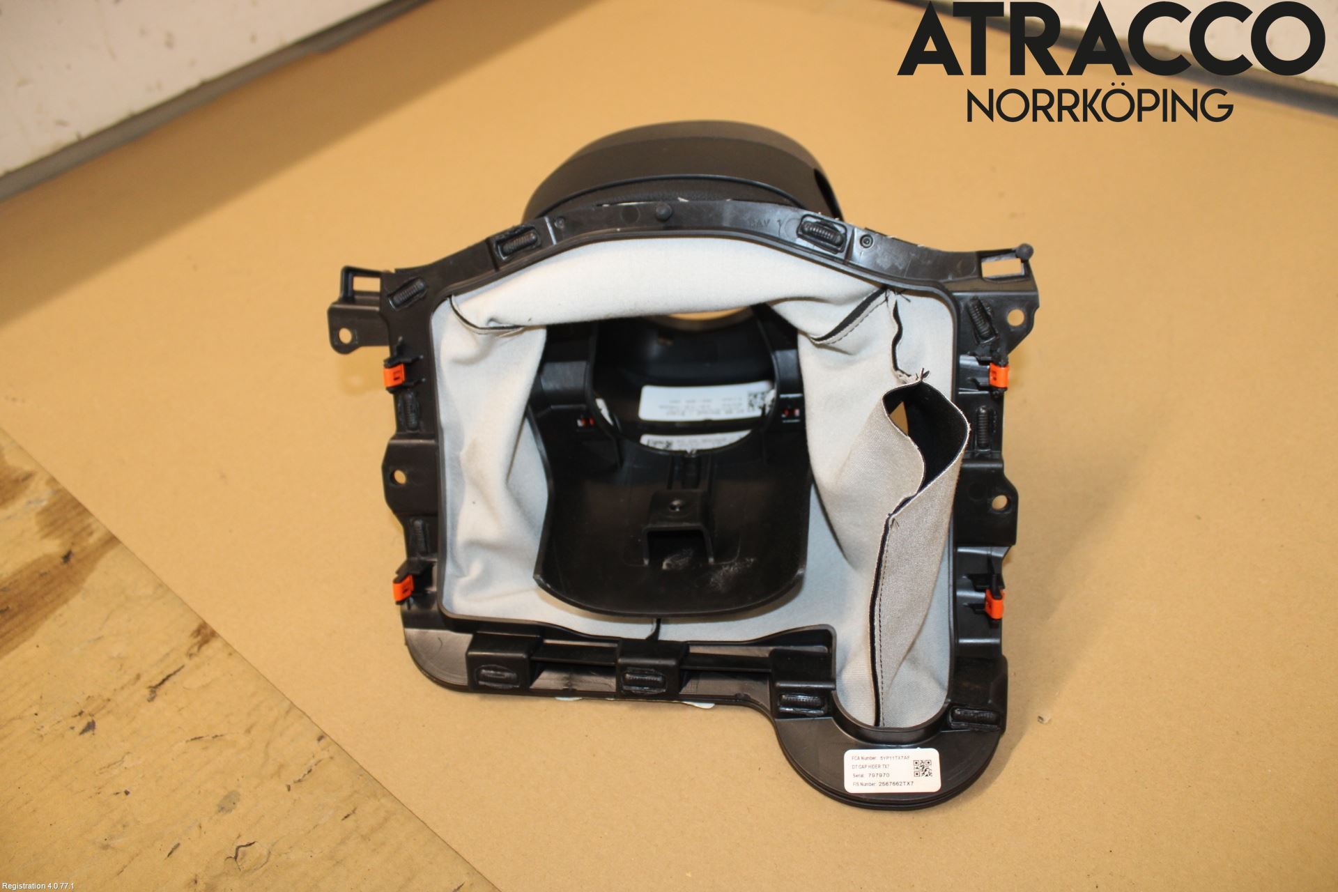 Dodge PICK UP RAM 81- Rattkåpa-Kåpor