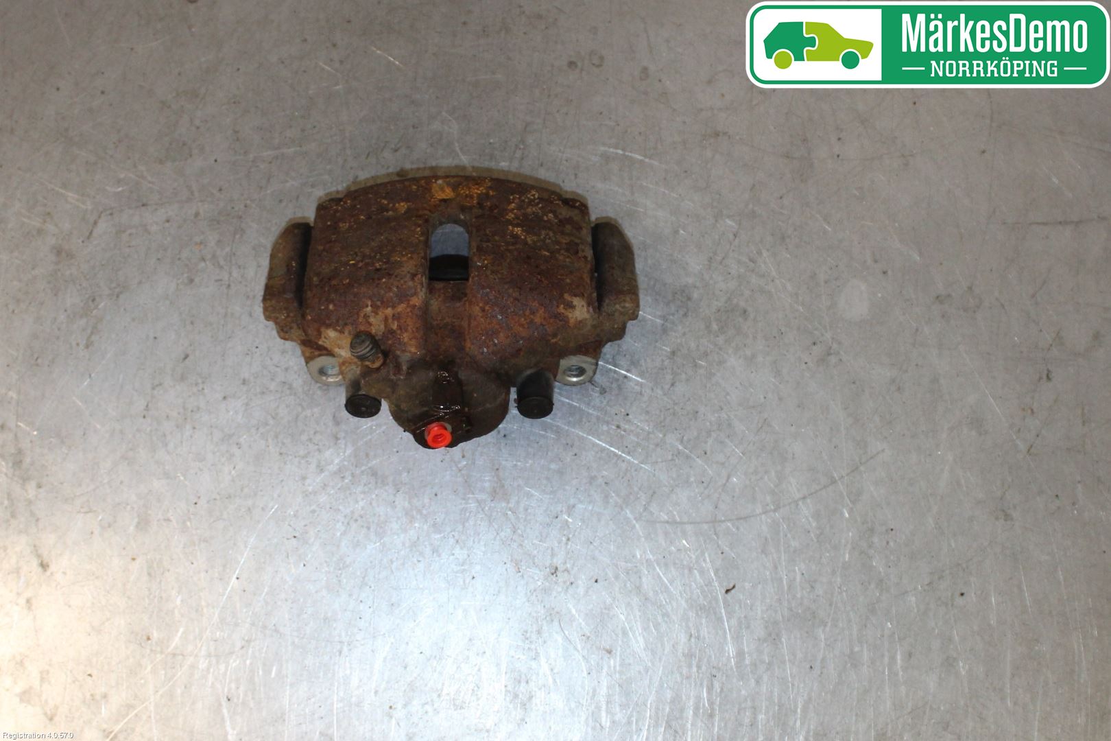 Volkswagen VW CADDY 11-15 Bromsok Fram Höger
