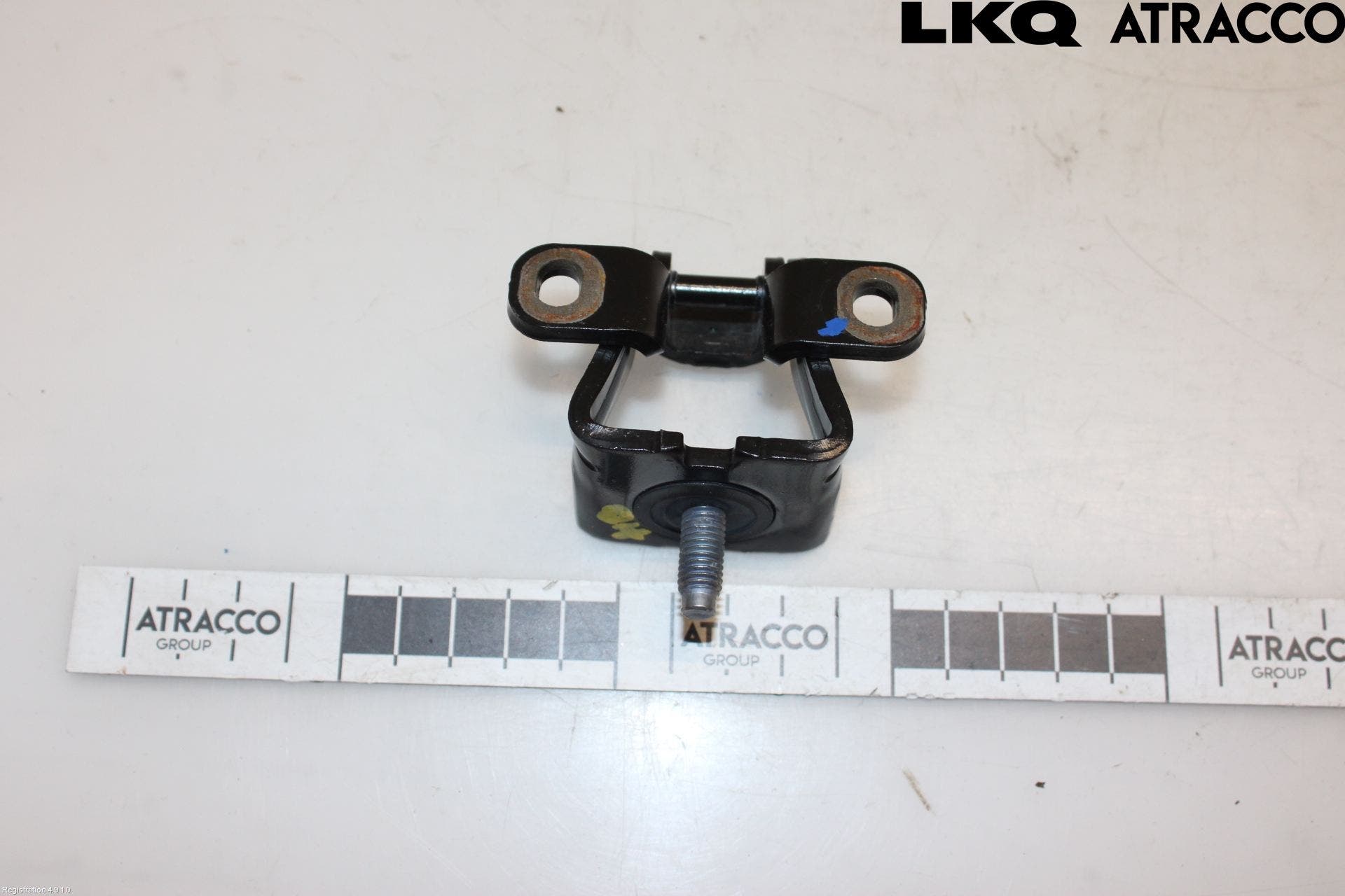 CUPRA BORN 22- Bakluckegångjärn Hö