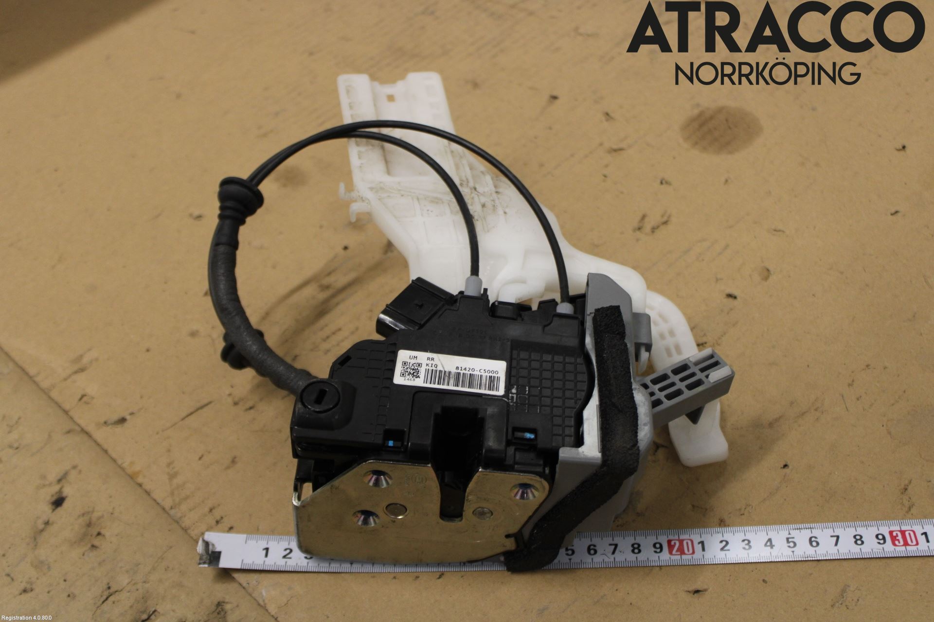 Kia SORENTO 15-20 Låskista-Dörrlås