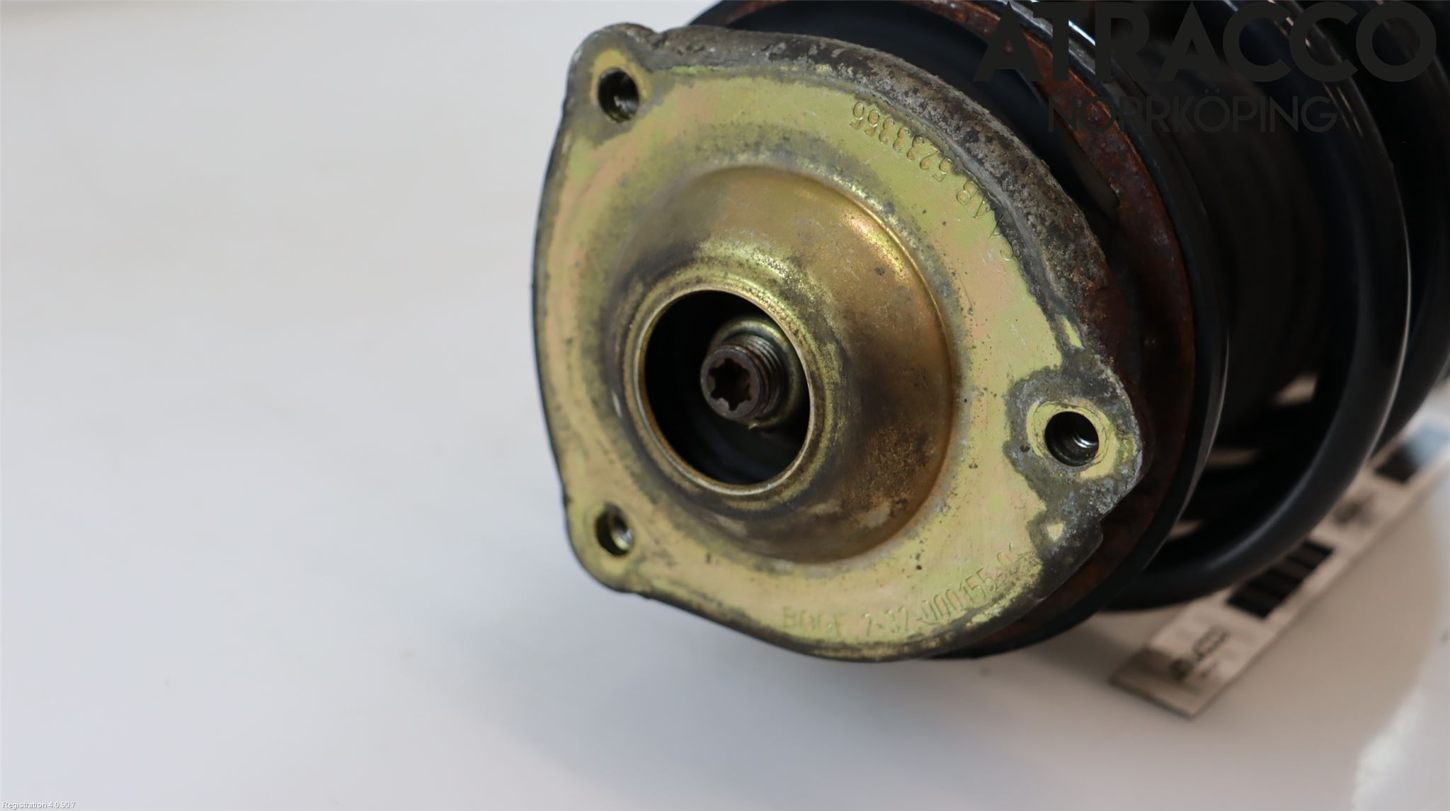 Saab 9-5     06-10 Fjäderben Fram Vänster