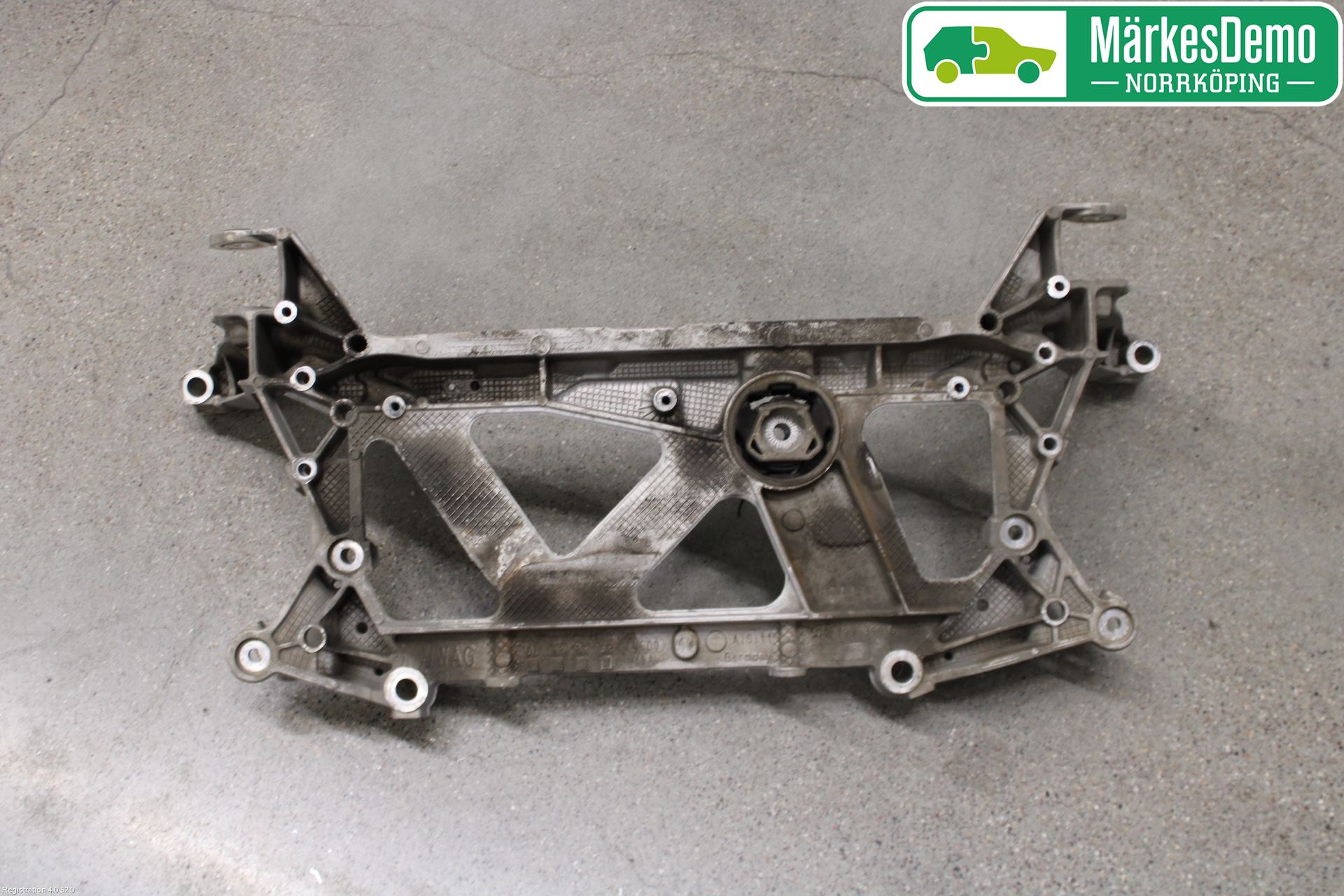 Audi A3/S3 8V 13-20 Framvagnsbalk