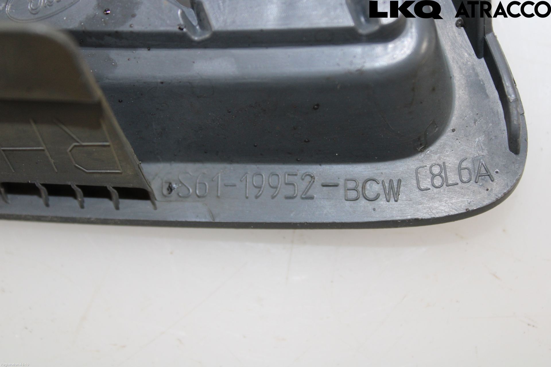 Ford FIESTA     06-08 Dimljussarg Fram