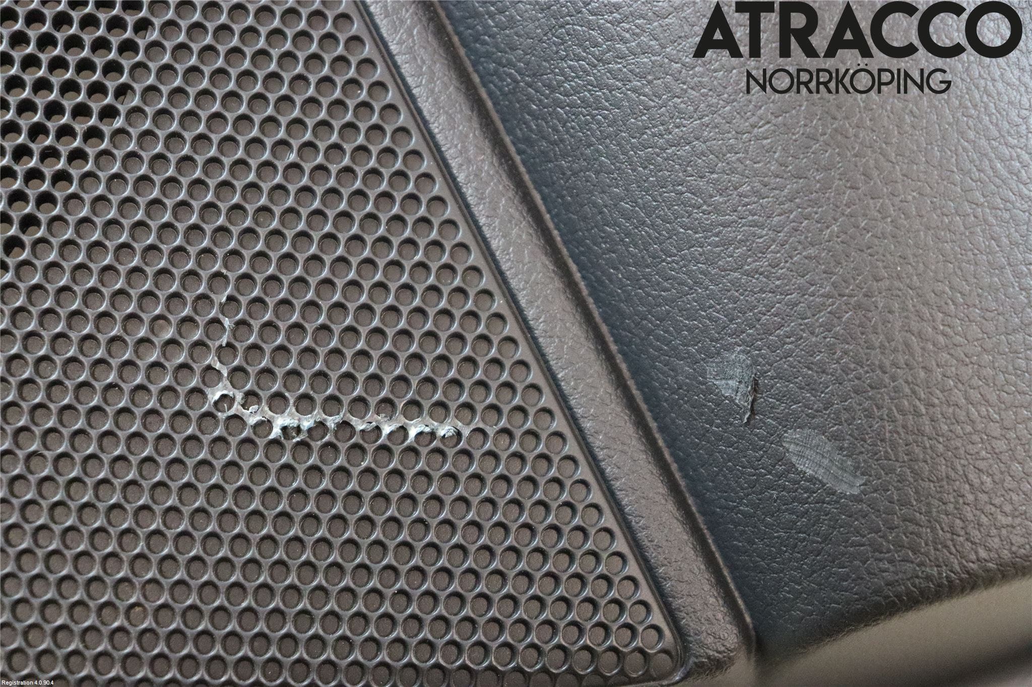 Toyota AURIS 13-19 Dörrklädsel Hö