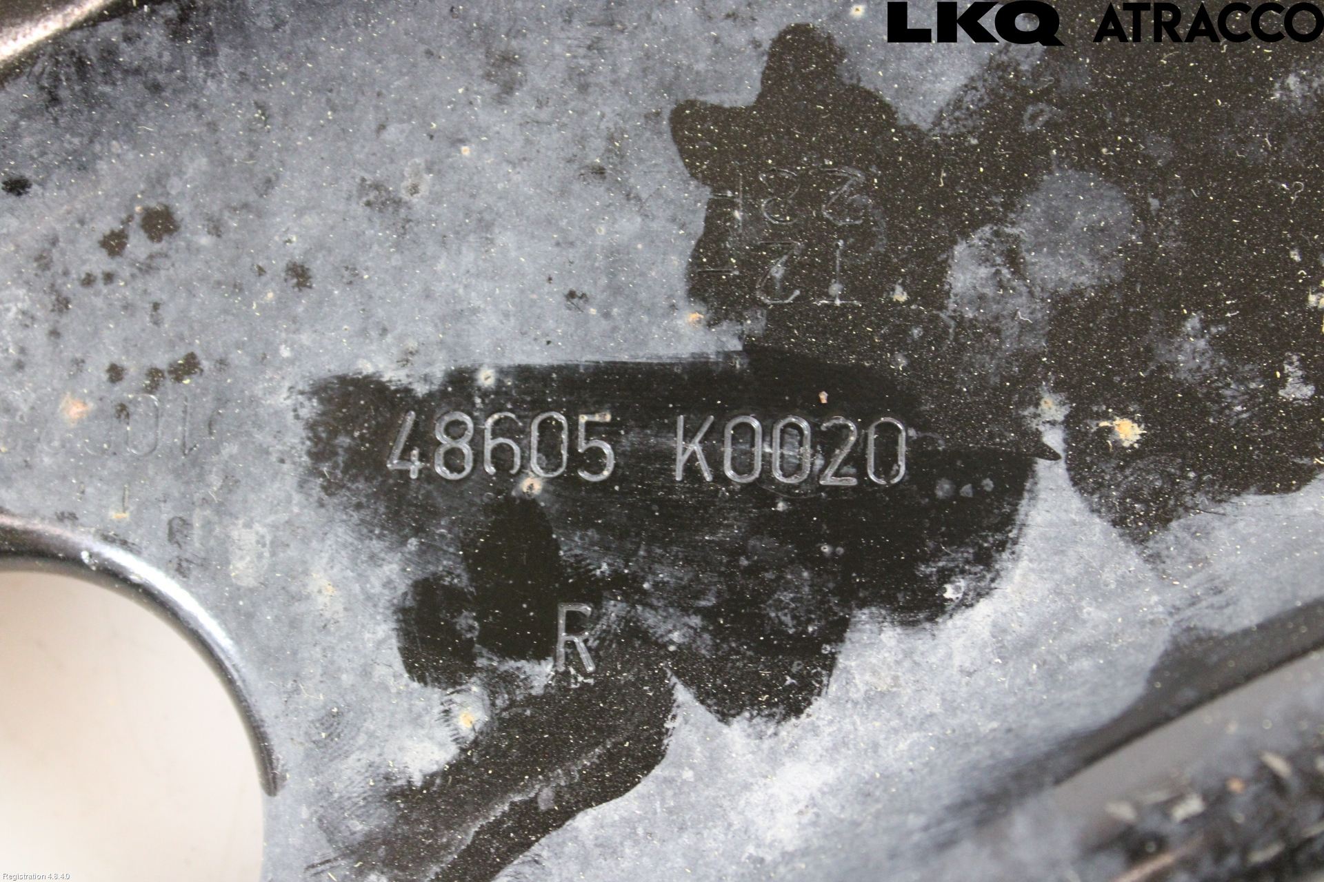 Toyota YARIS XP21 20- Bärarm Fram Undre Hö