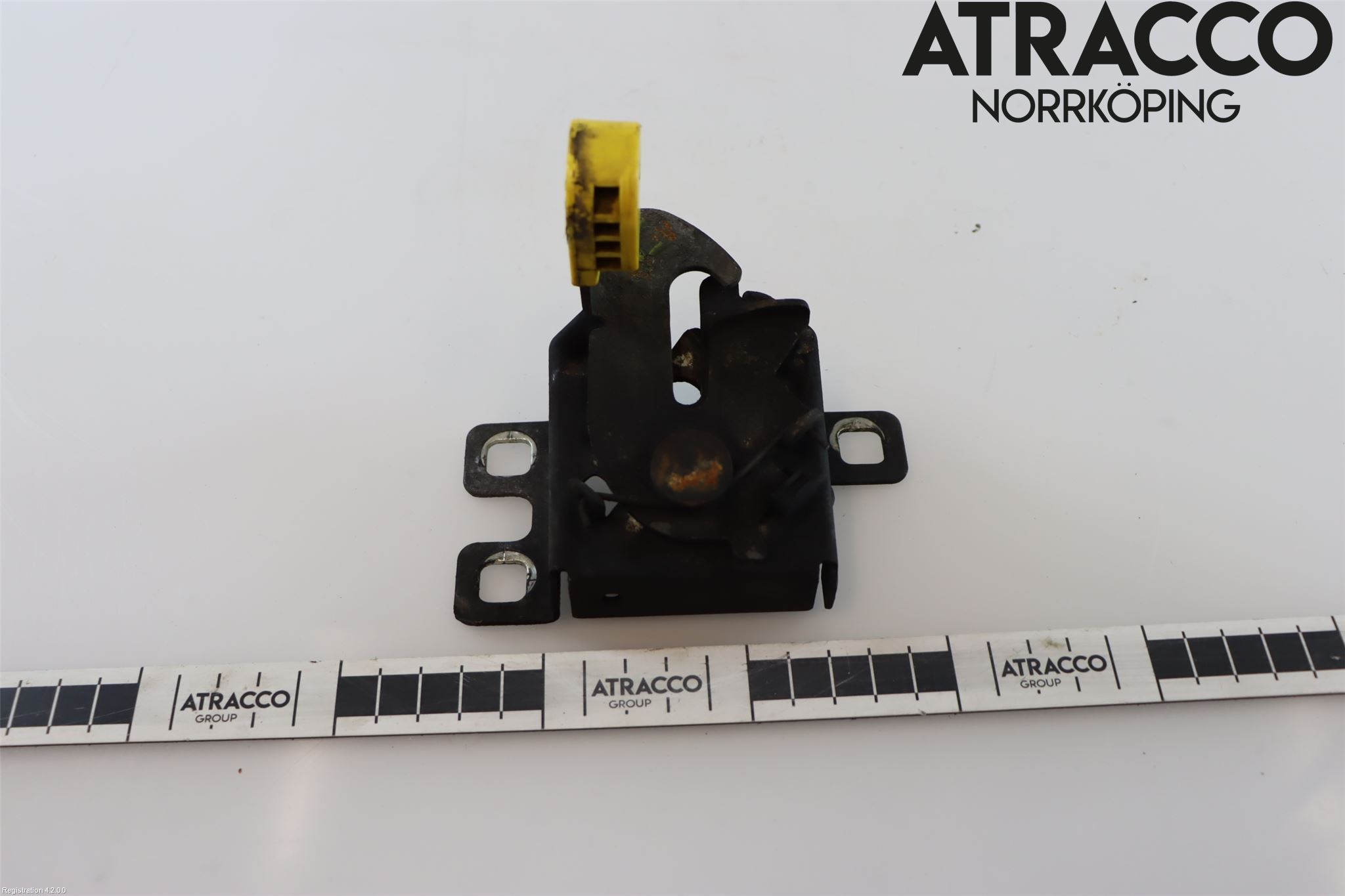 Peugeot BIPPER Huvlås