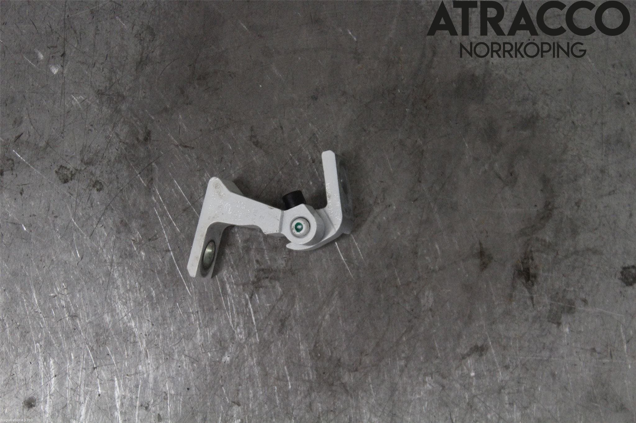 Volkswagen VW POLO VI 18->> Dörrgångjärn