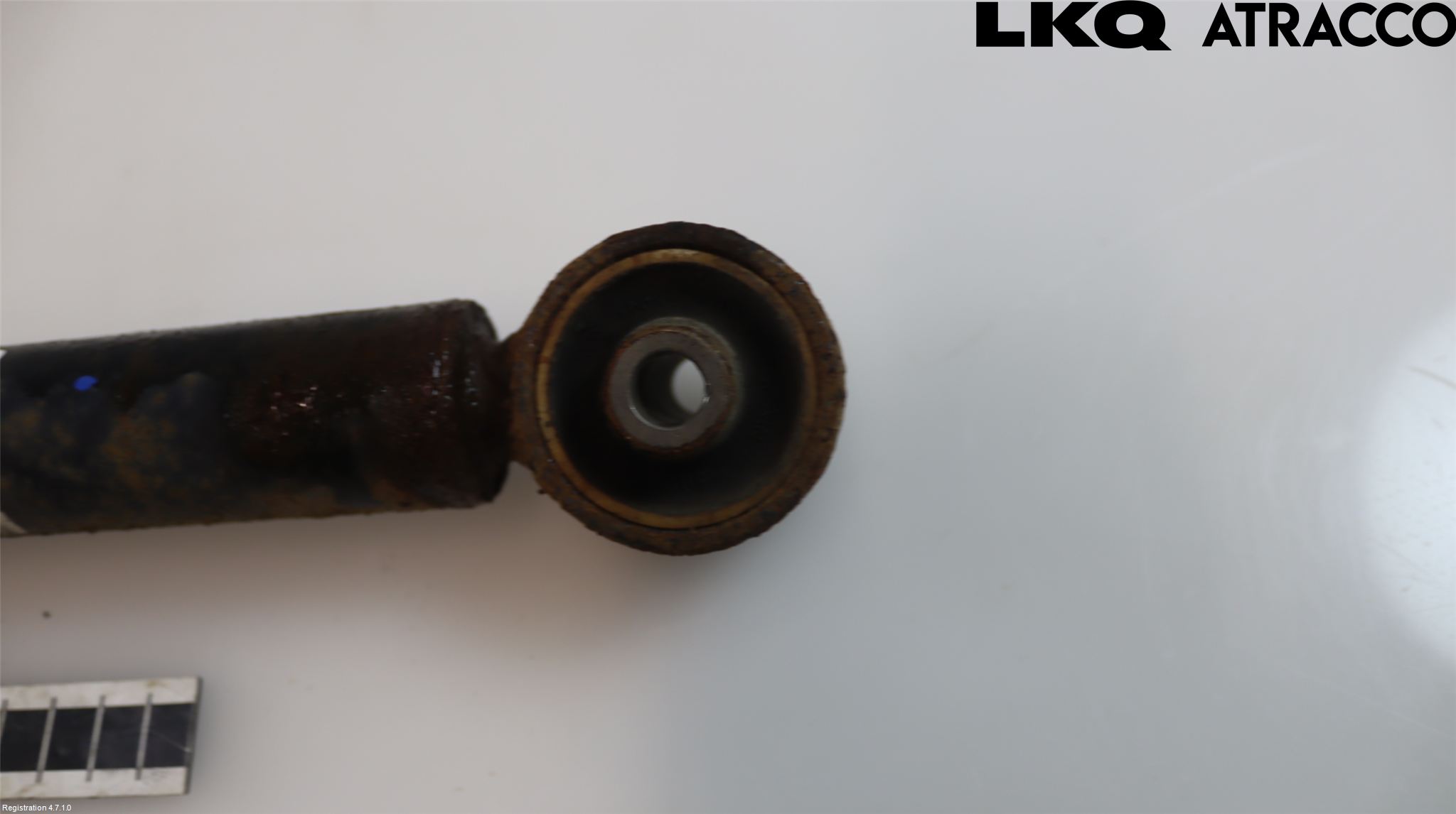 Volkswagen VW POLO 10-17 Stötdämpare Bak