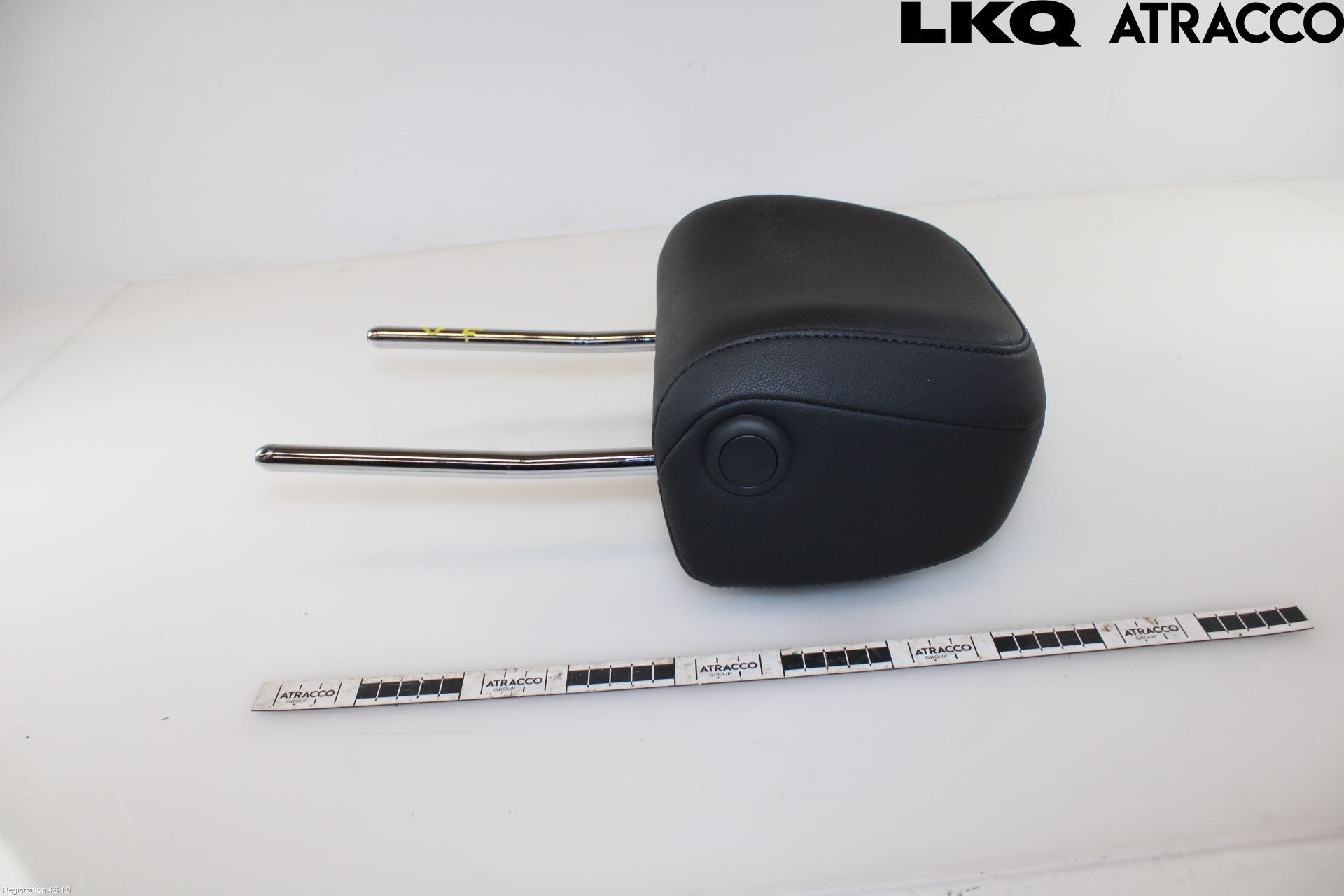 Volkswagen VW PASSAT 15-19 Inredning Nackstöd