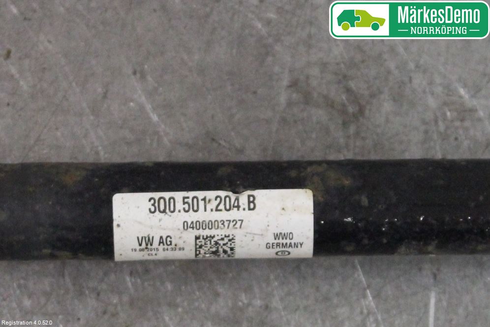 Skoda SUPERB 16-24 Drivaxel Bak Höger