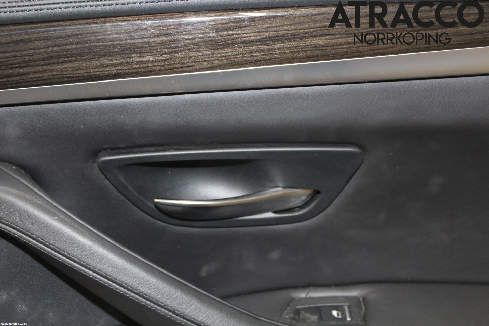 BMW 5 F10/F11/F18 09-17 Dörrklädsel Hö