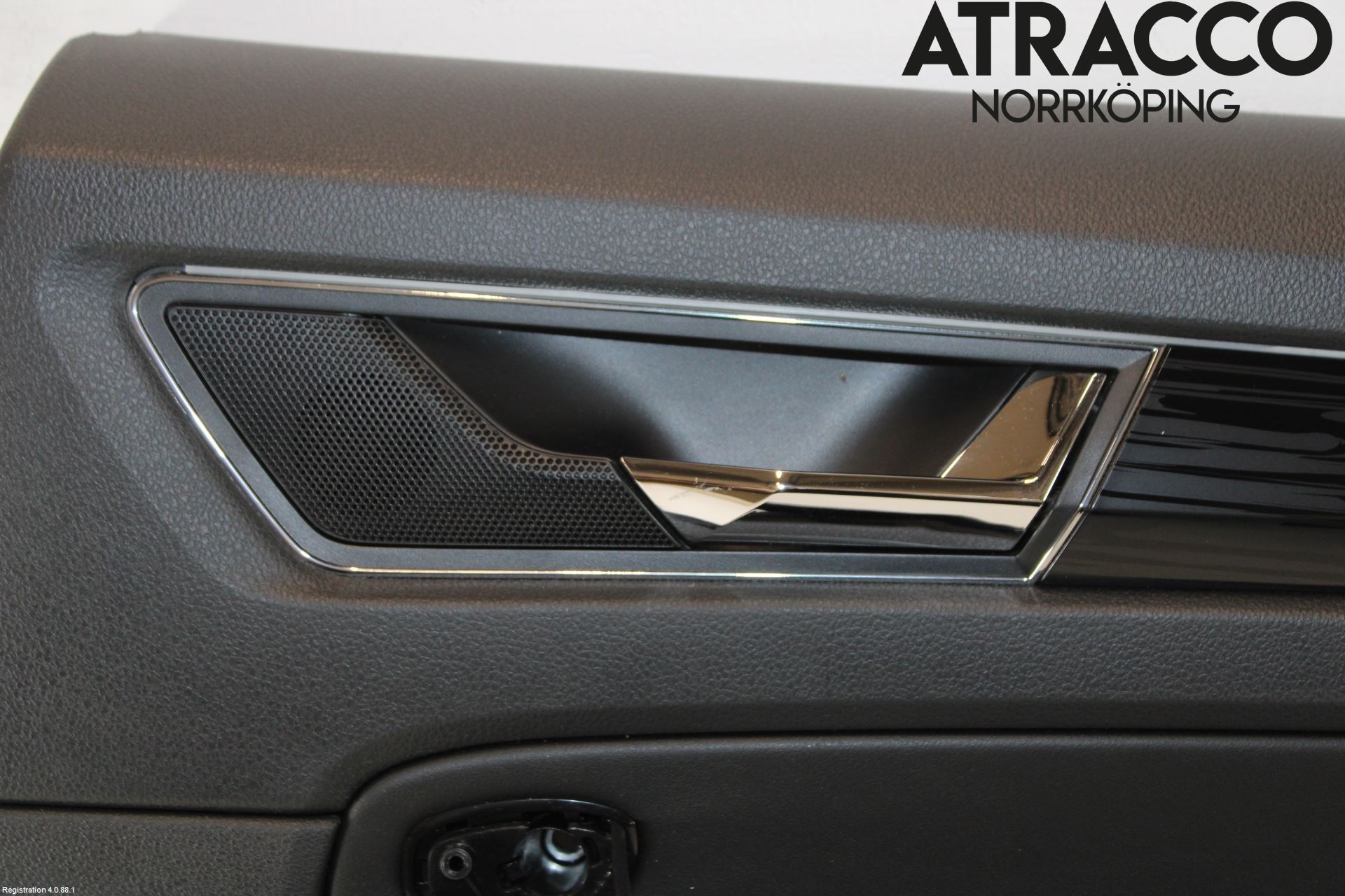 Skoda KODIAQ 17-24 Dörrklädsel Hö