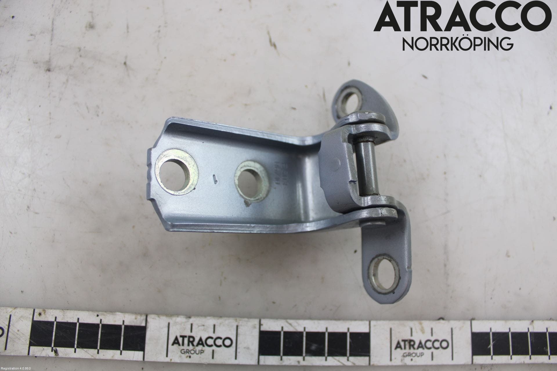 Toyota AURIS 10-12 Dörrgångjärn