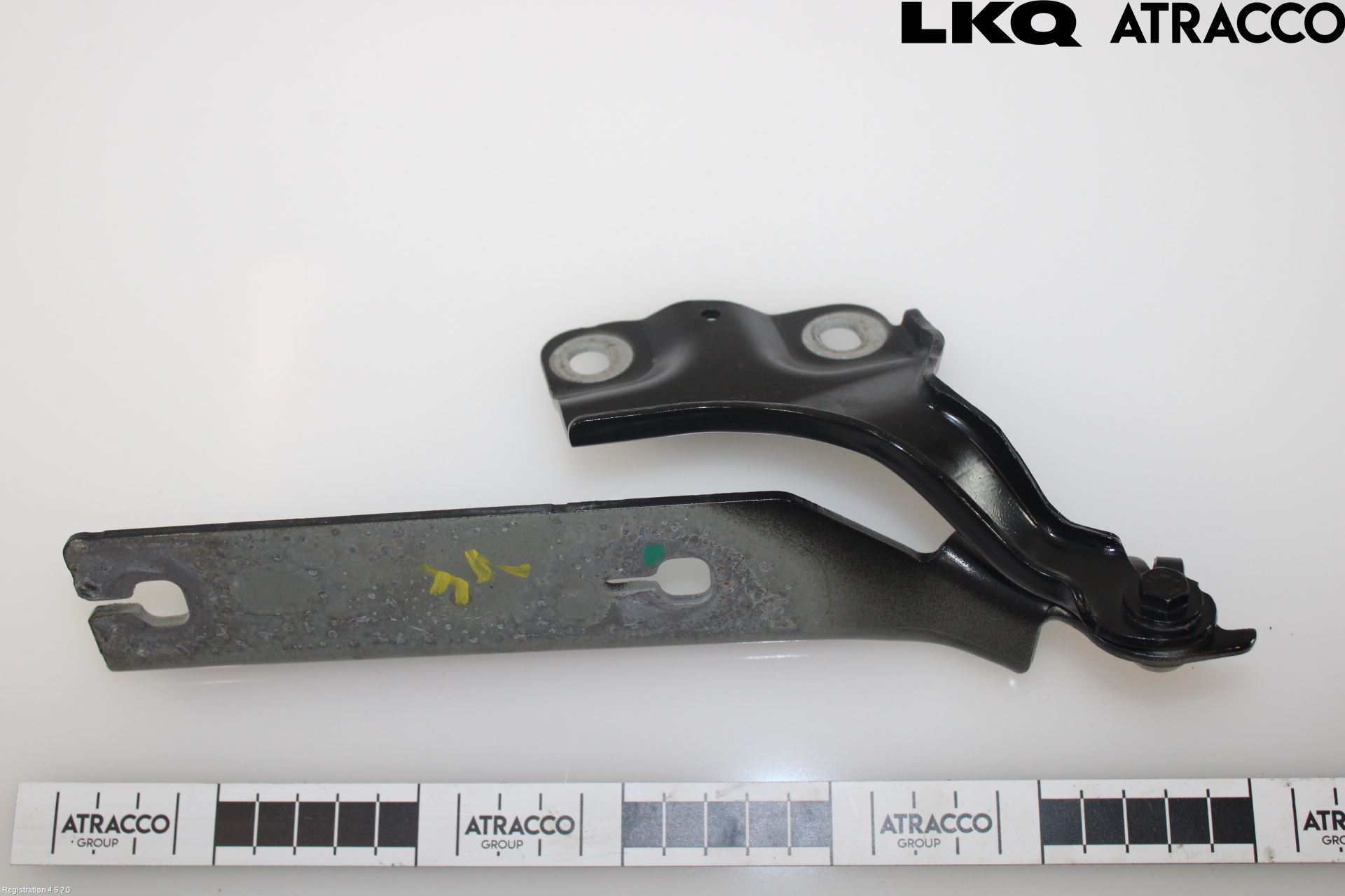 Audi A3/S3 8Y 21- Huvgångjärn