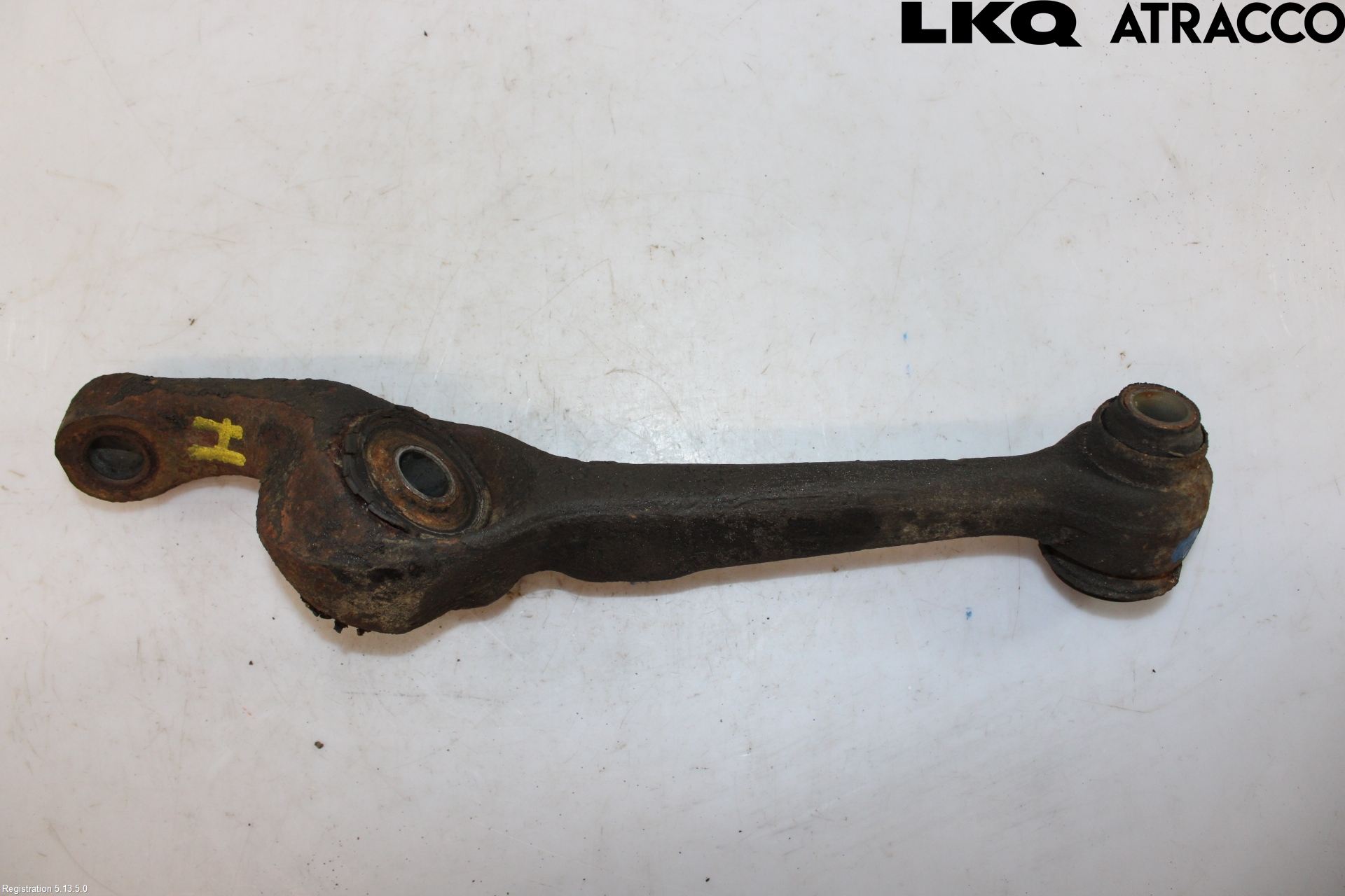 Volvo 740 84-87 Bärarm Fram Undre Hö